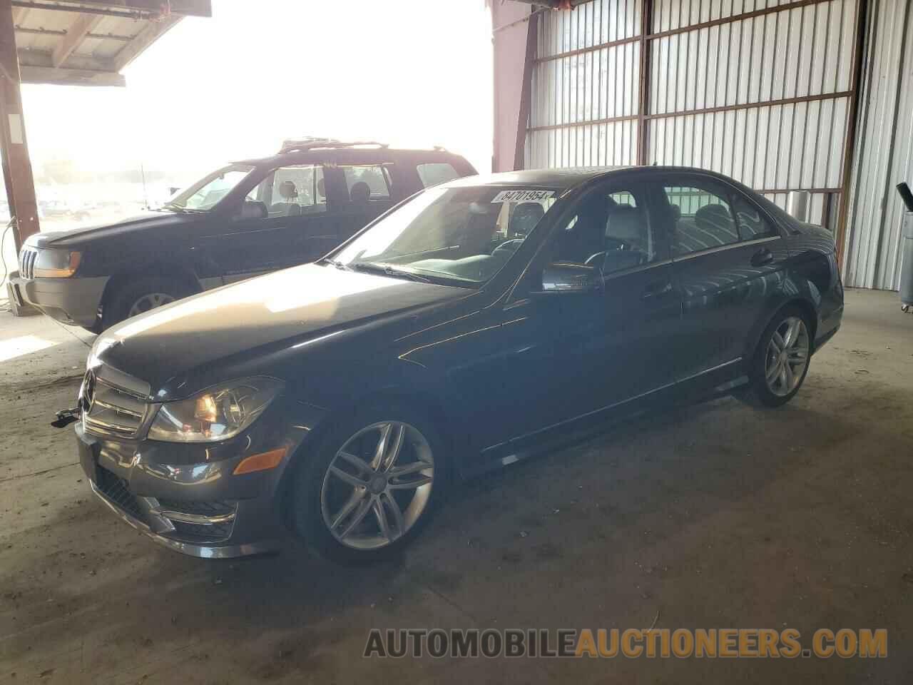 WDDGF4HB5DR254417 MERCEDES-BENZ C-CLASS 2013