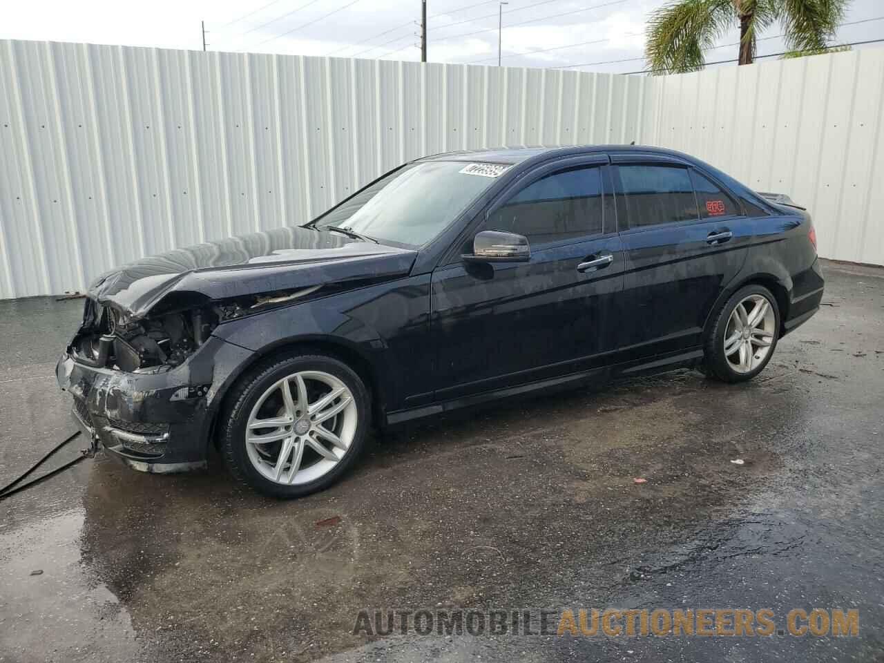 WDDGF4HB8EA964458 MERCEDES-BENZ C-CLASS 2014