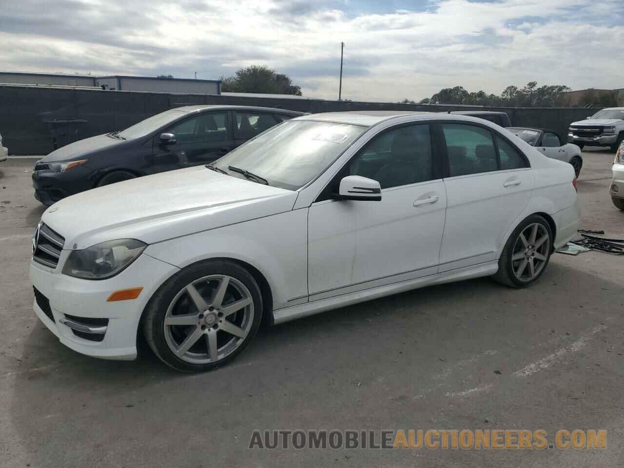 WDDGF4HB9EG243613 MERCEDES-BENZ C-CLASS 2014