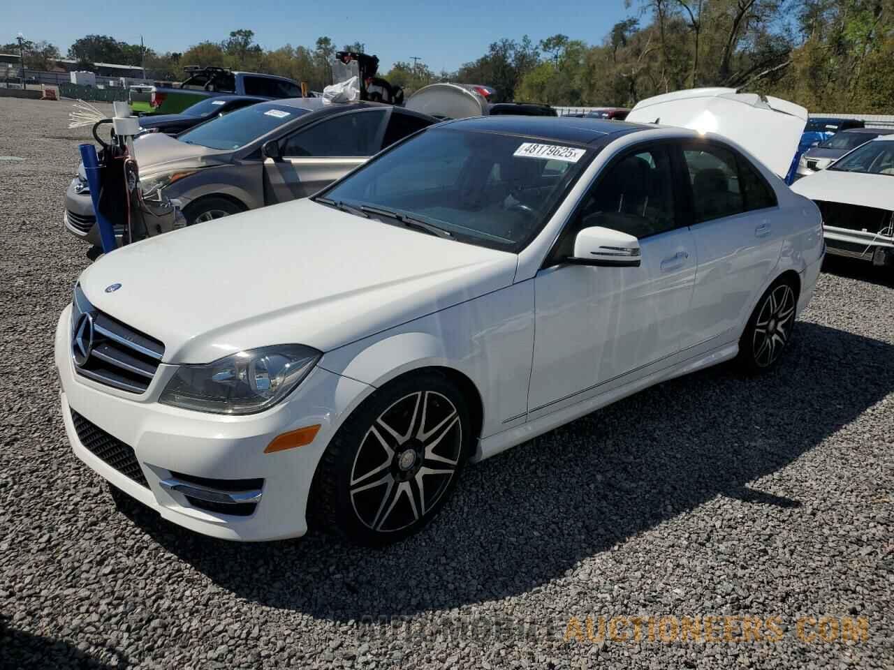 WDDGF4HBXDR273867 MERCEDES-BENZ C-CLASS 2013