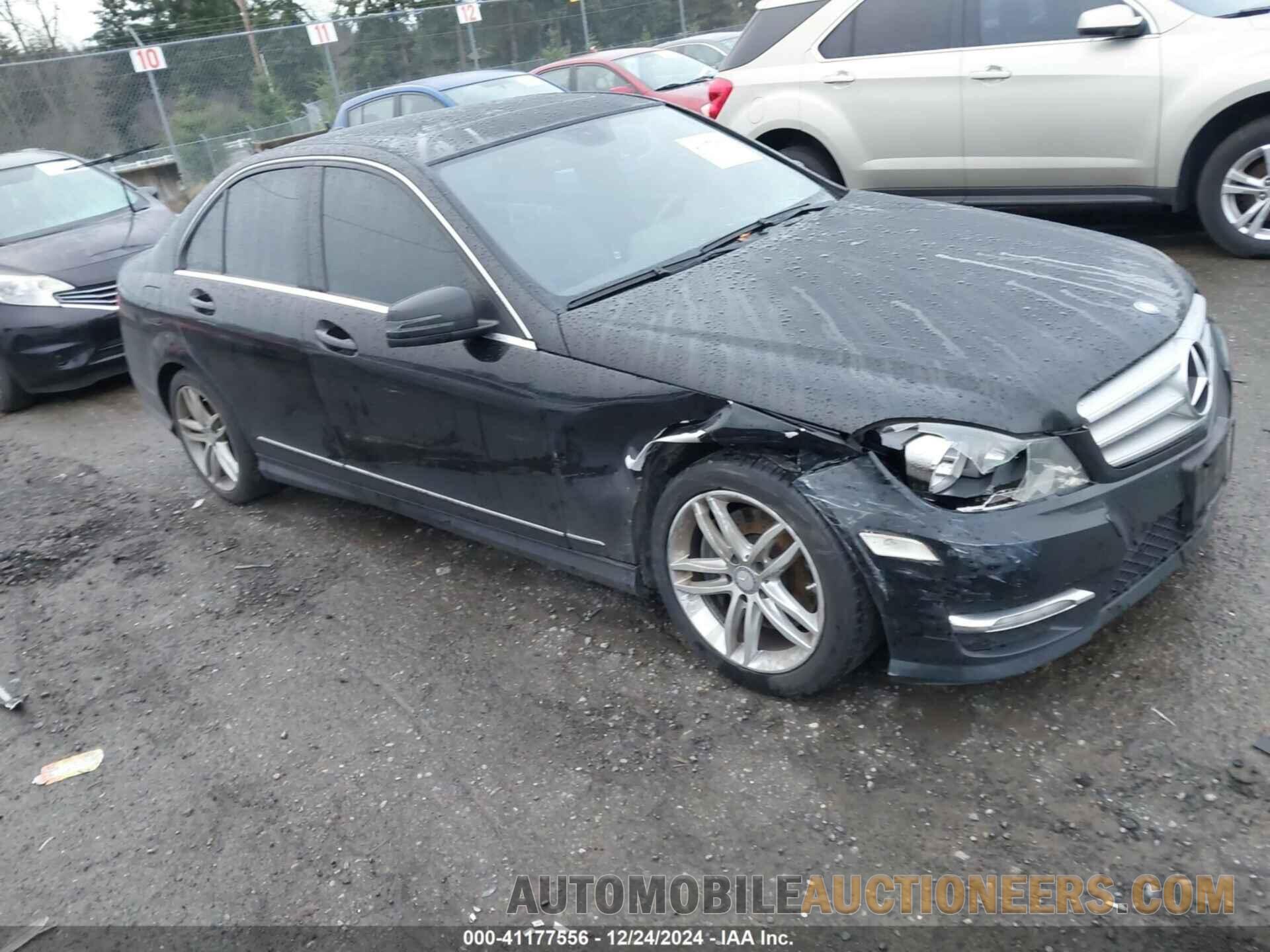 WDDGF8AB1DR267795 MERCEDES-BENZ C 300 2013