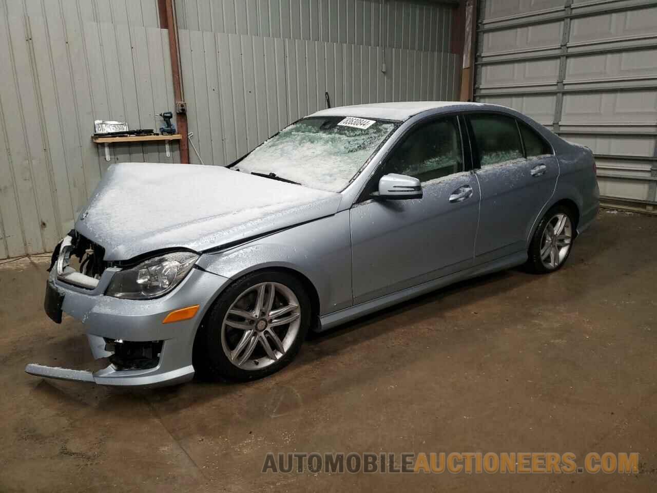 WDDGF8AB3DA799452 MERCEDES-BENZ C-CLASS 2013