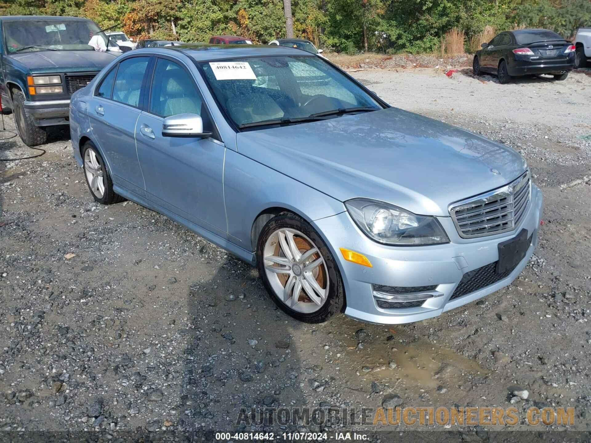 WDDGF8AB5DA822777 MERCEDES-BENZ C 300 2013