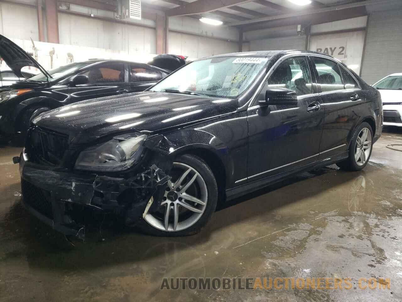 WDDGF8AB5DR250370 MERCEDES-BENZ C-CLASS 2013