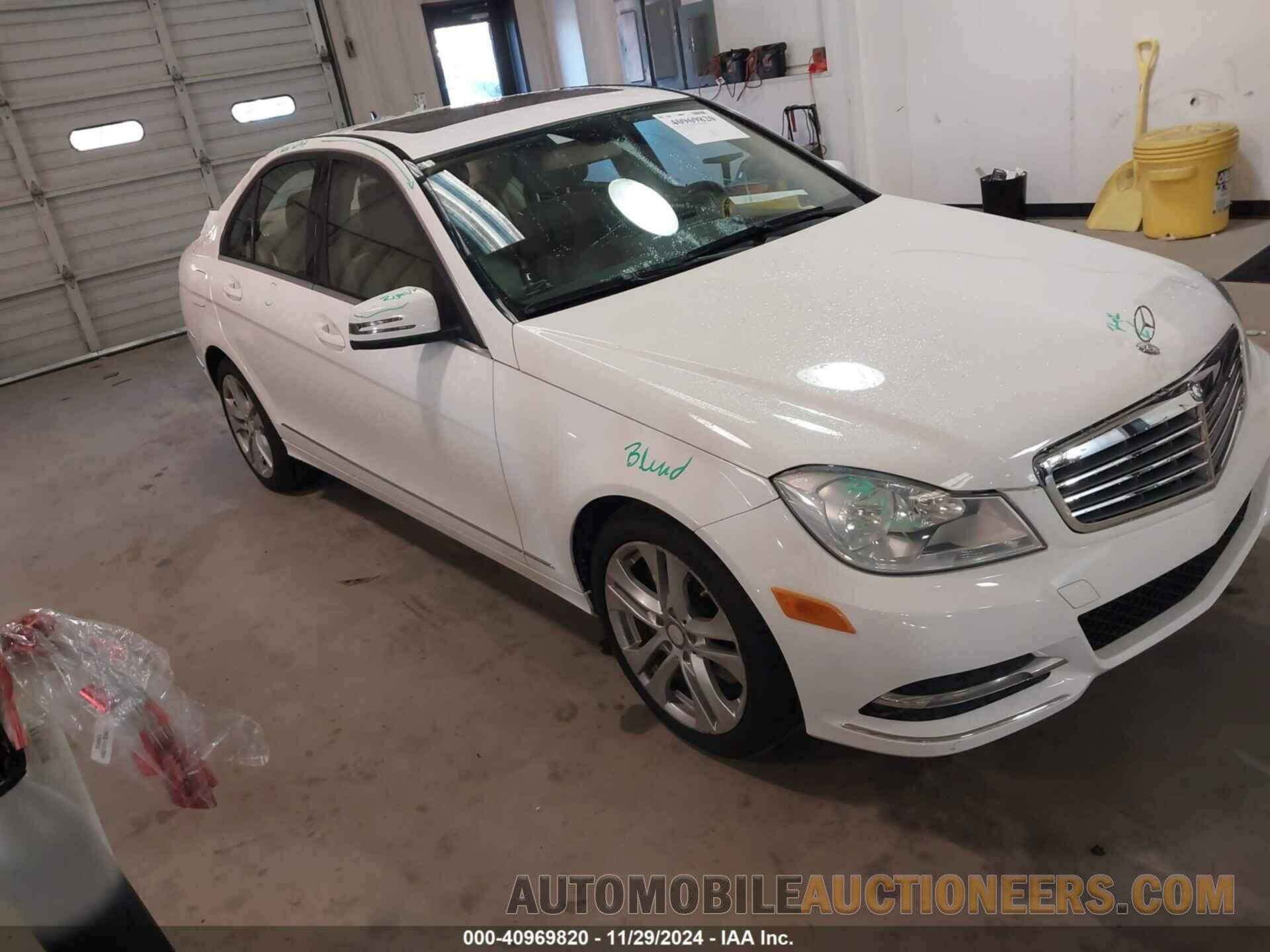 WDDGF8AB6DR245128 MERCEDES-BENZ C 300 2013