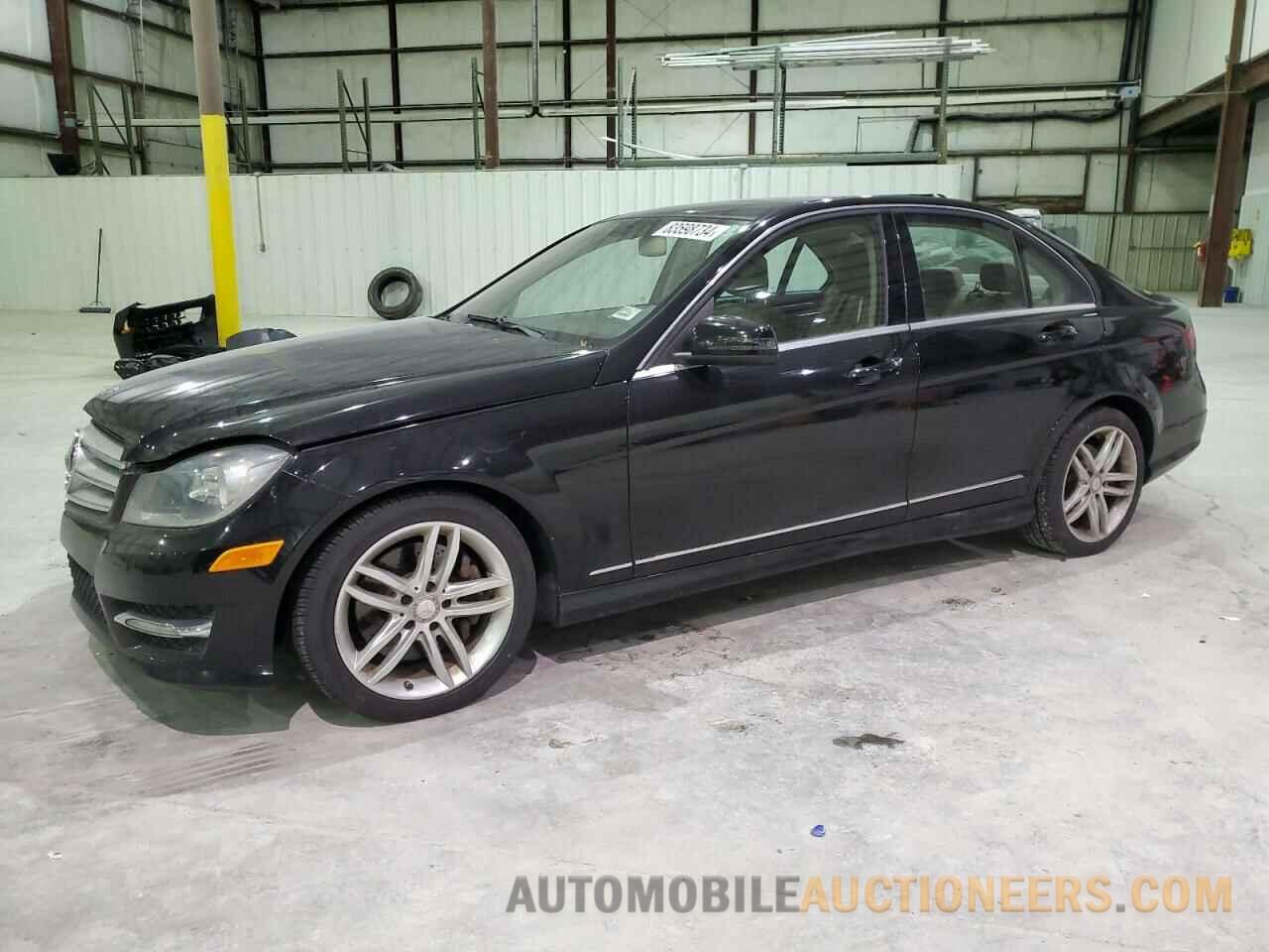 WDDGF8AB6DR256520 MERCEDES-BENZ C-CLASS 2013