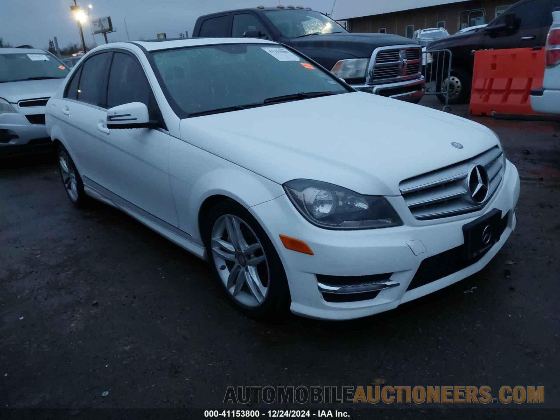 WDDGF8AB7DR260351 MERCEDES-BENZ C 300 2013