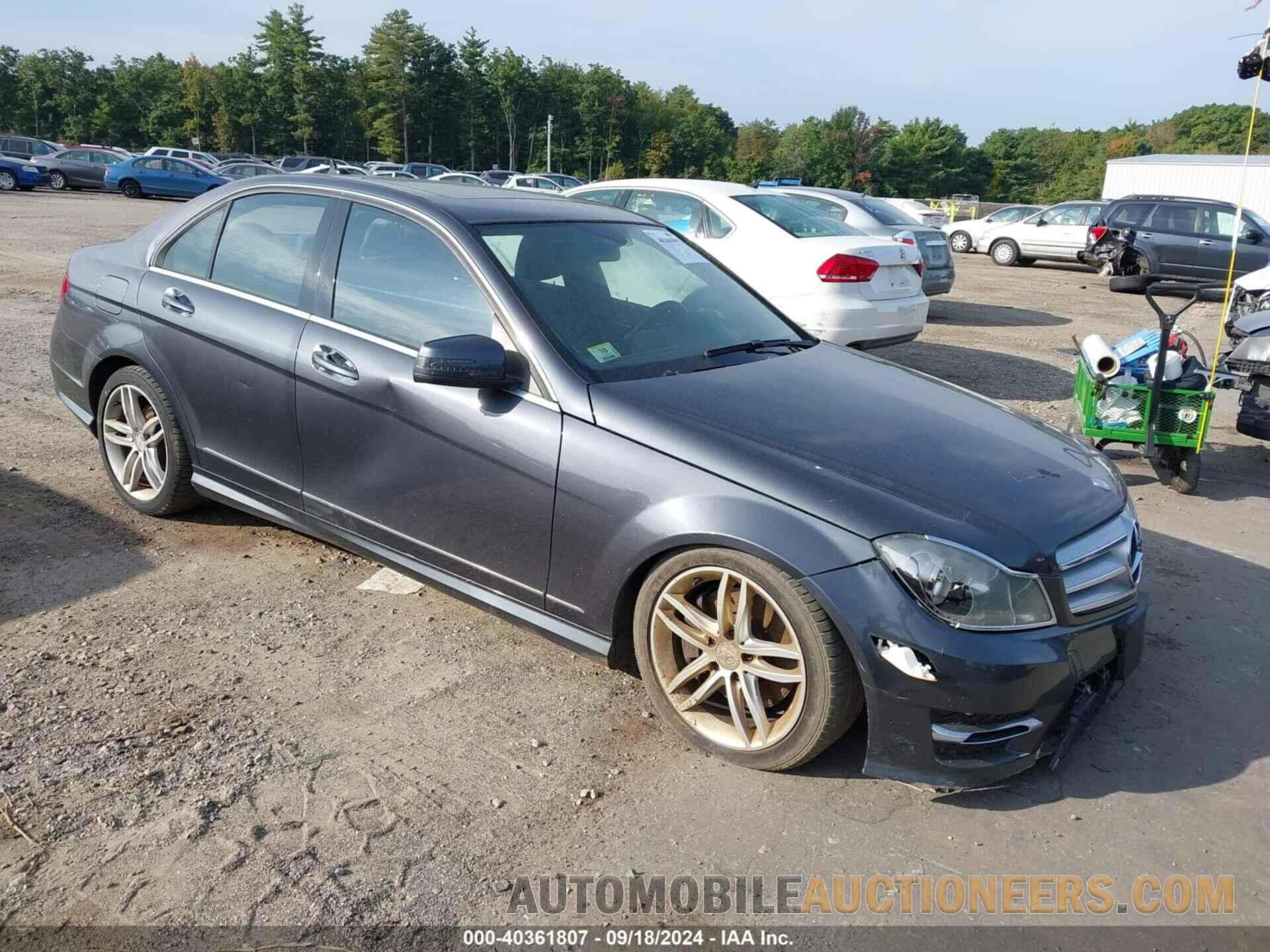 WDDGF8AB8DR279829 MERCEDES-BENZ C 300 2013