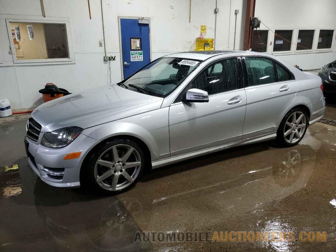 WDDGF8AB8EA945930 MERCEDES-BENZ C-CLASS 2014