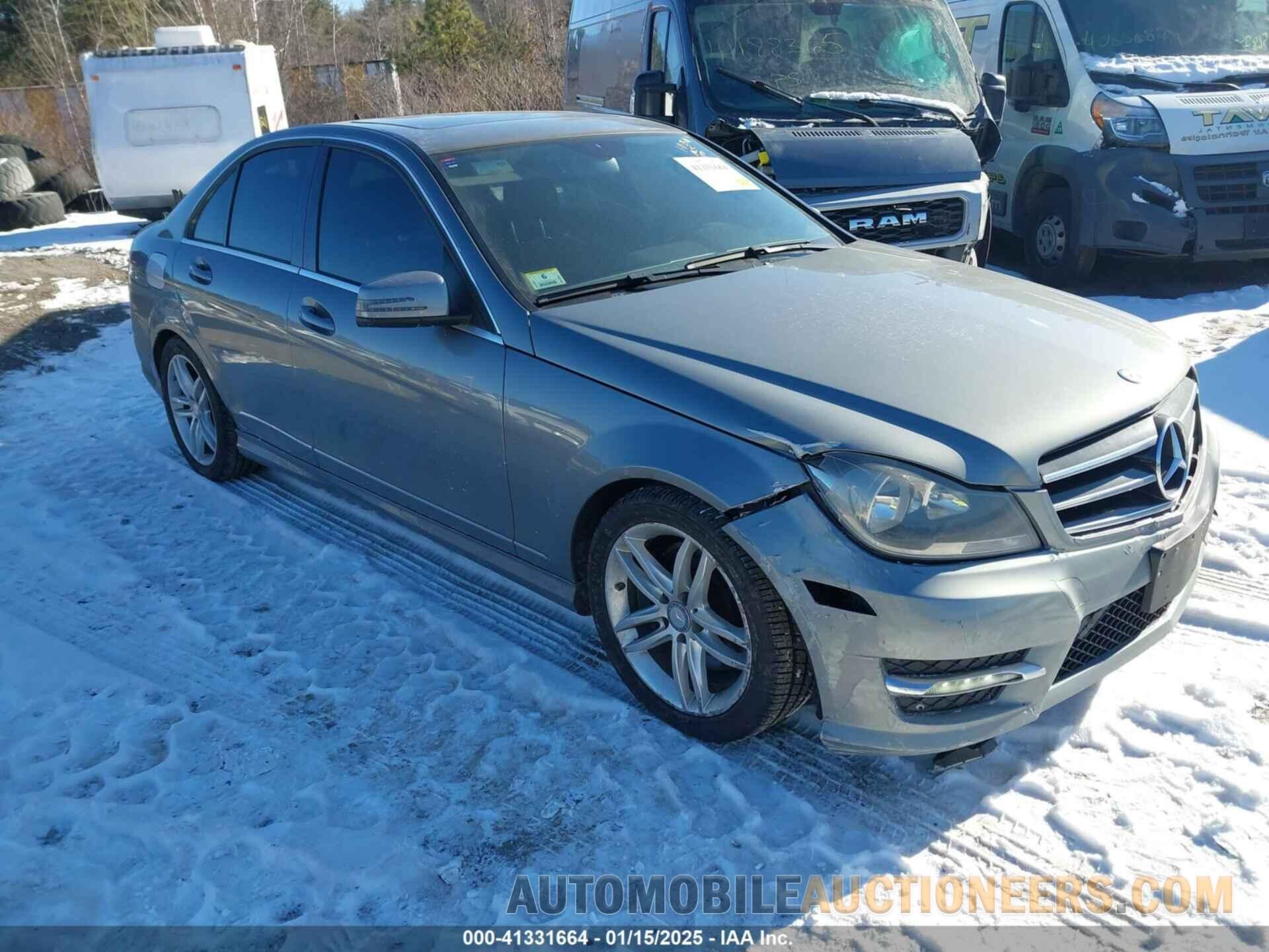 WDDGF8AB8ER323877 MERCEDES-BENZ C 300 2014