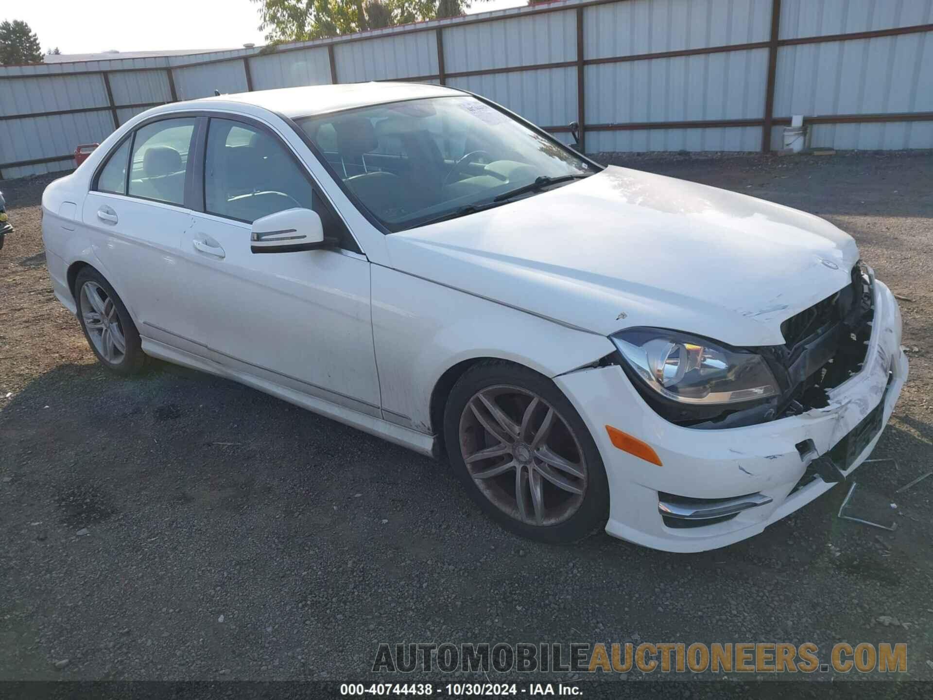 WDDGF8AB9DR282822 MERCEDES-BENZ C 300 2013