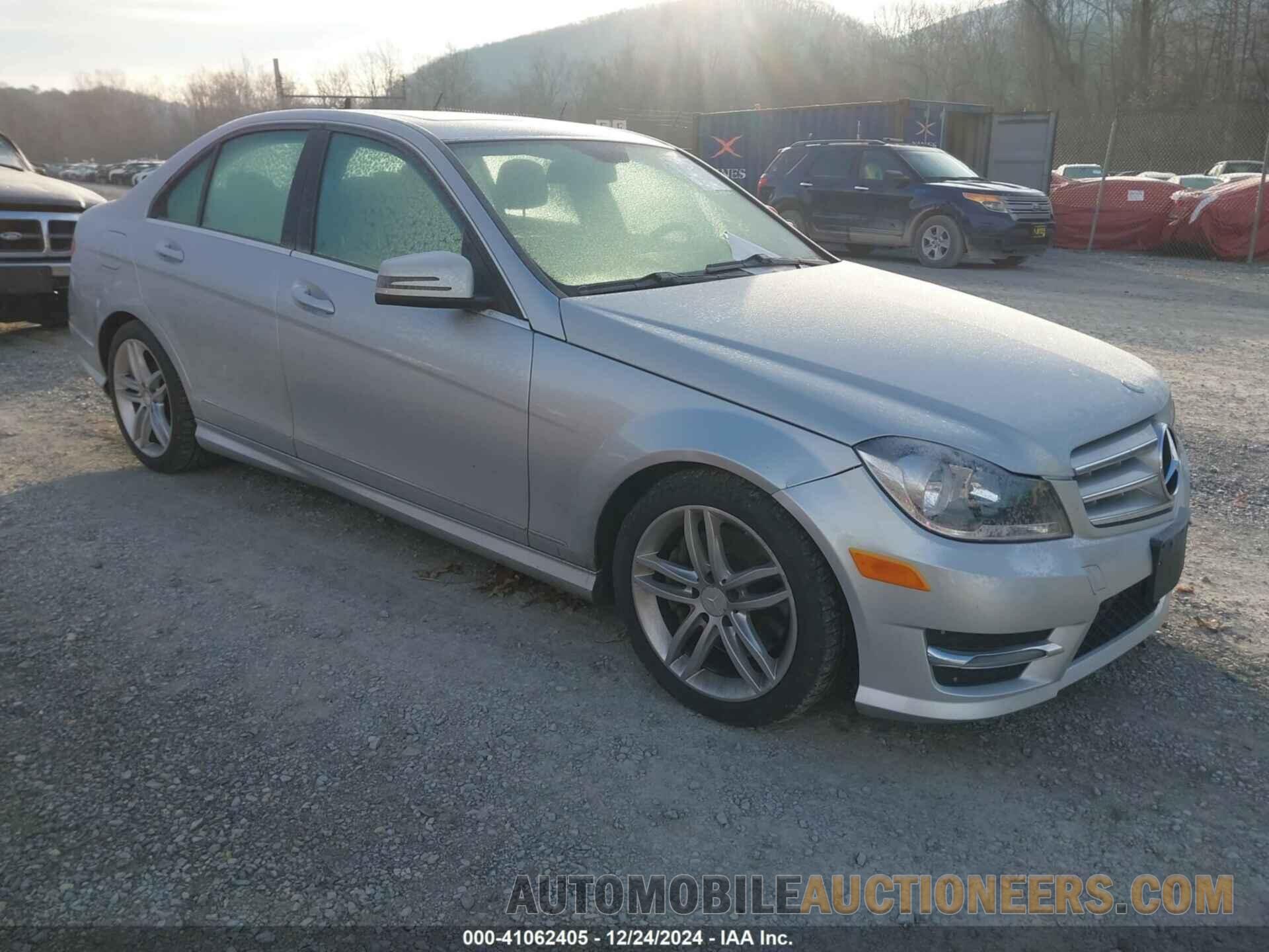 WDDGF8AB9DR298745 MERCEDES-BENZ C 300 2013