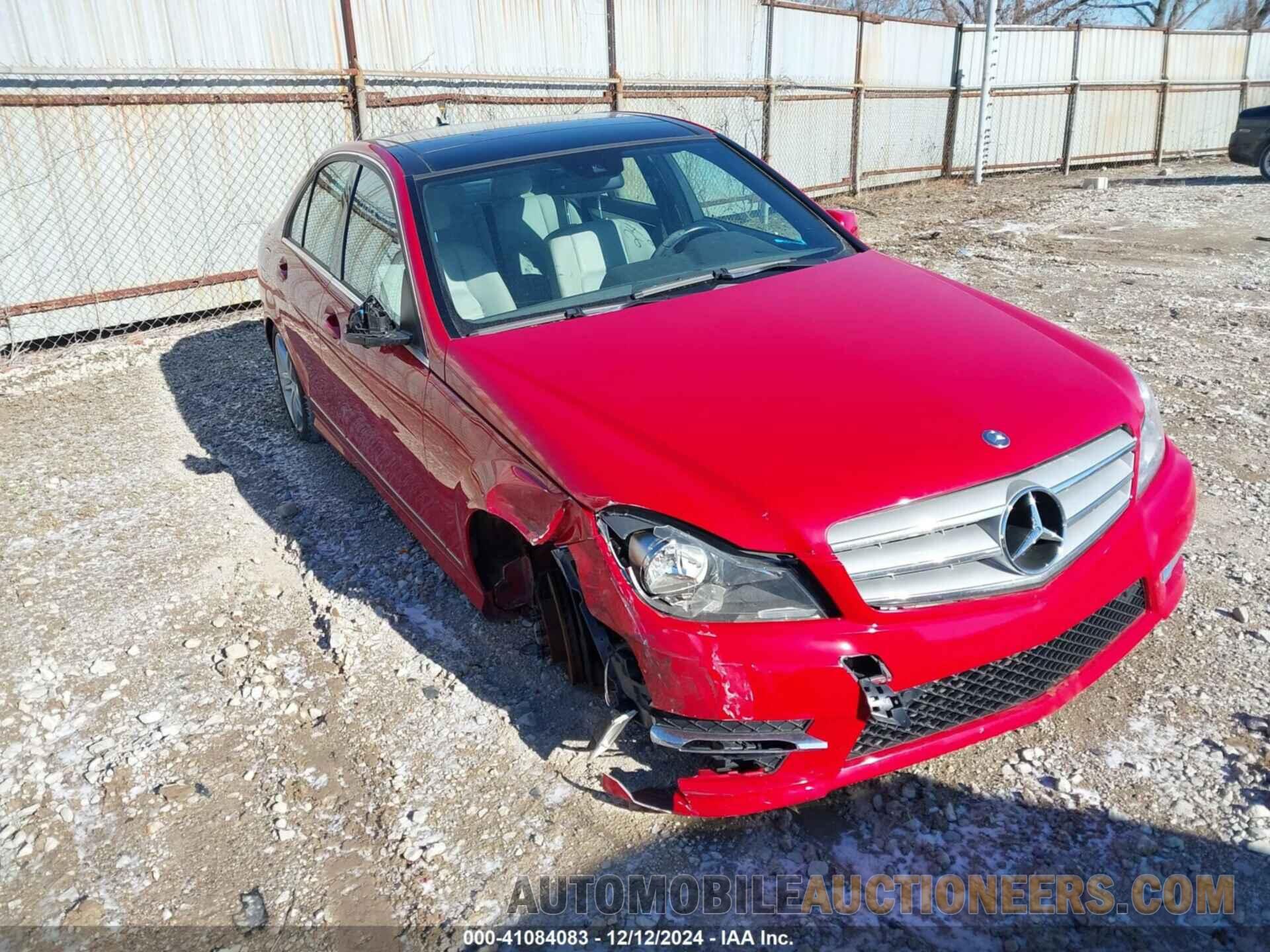 WDDGF8BB0CA601679 MERCEDES-BENZ C 300 2012