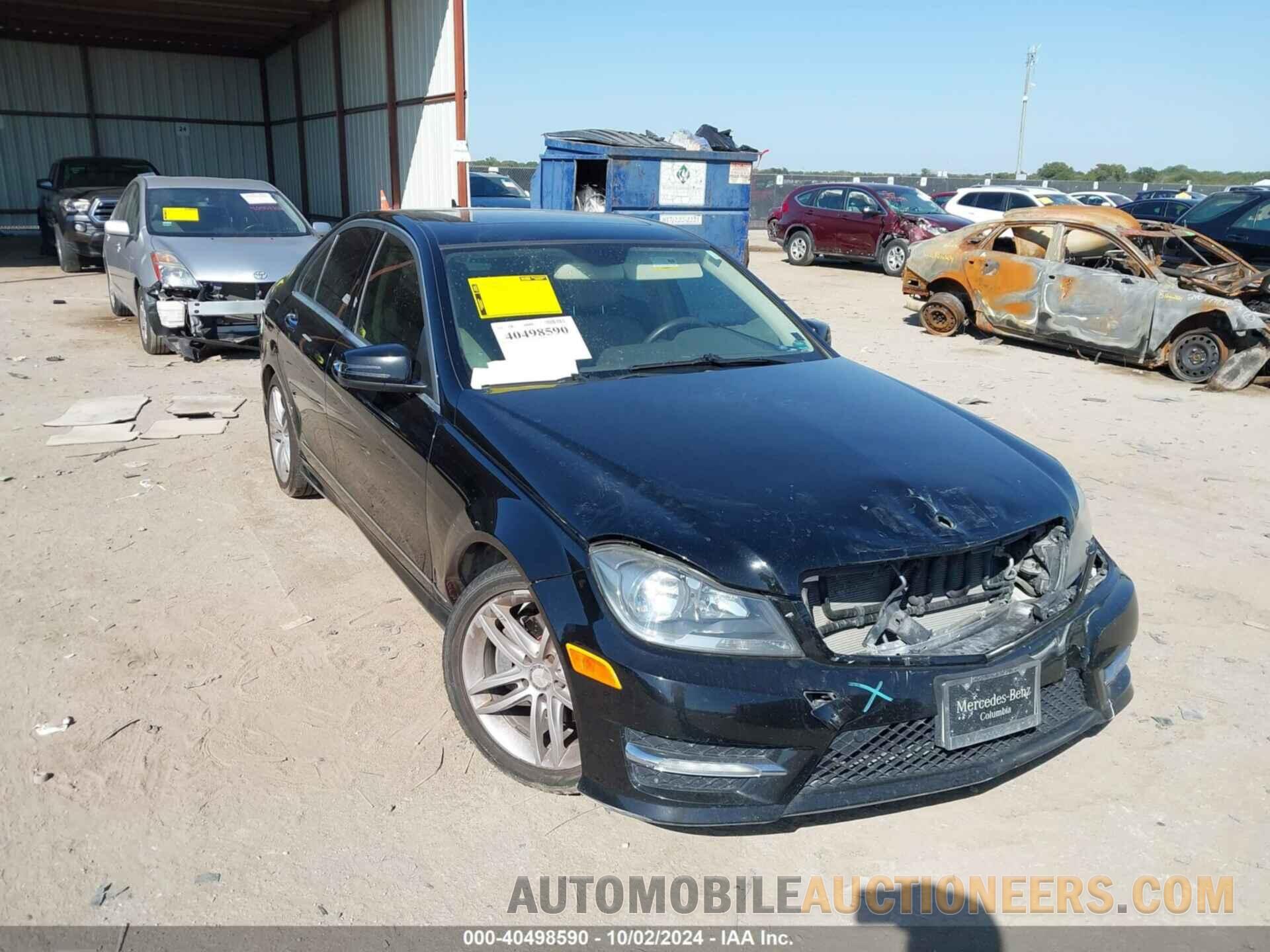 WDDGF8BB0CA646234 MERCEDES-BENZ C 300 2012