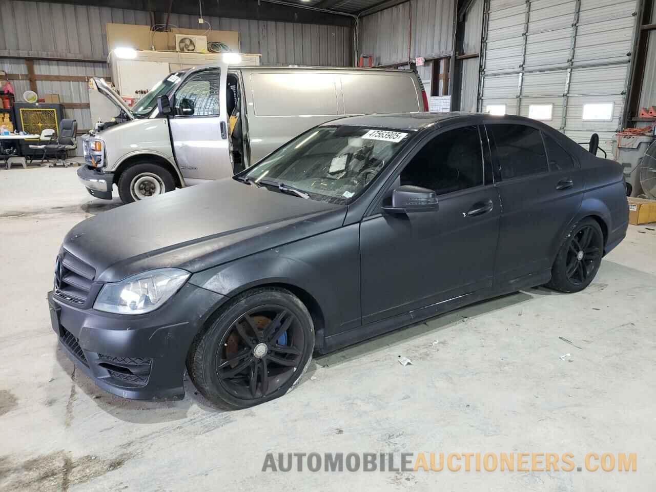 WDDGF8BB1CF920852 MERCEDES-BENZ C-CLASS 2012