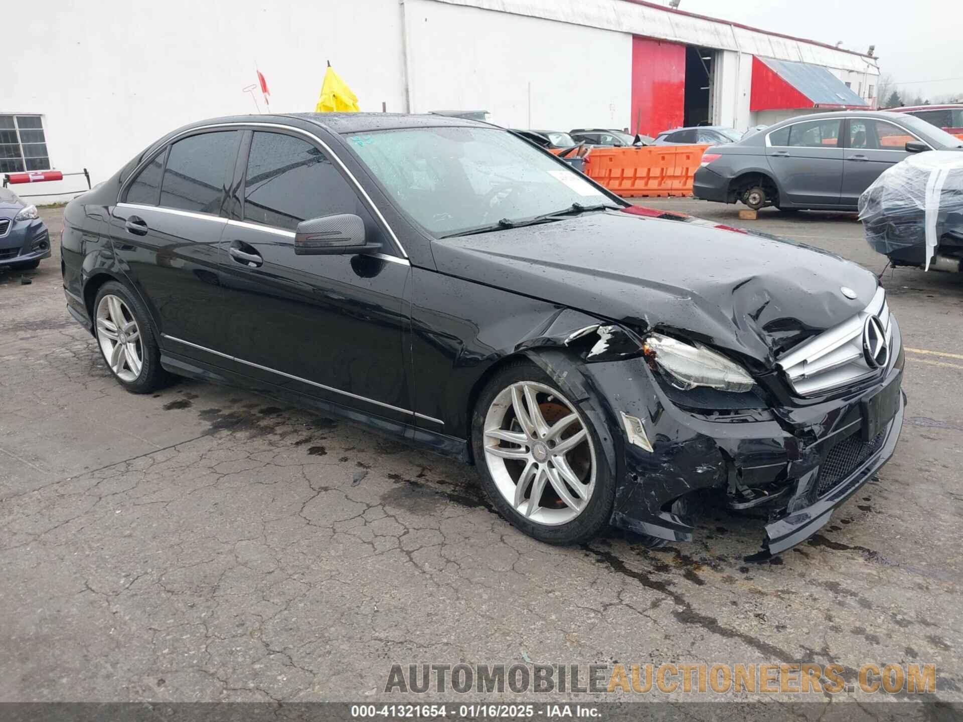 WDDGF8BB2BR184758 MERCEDES-BENZ C 300 2011