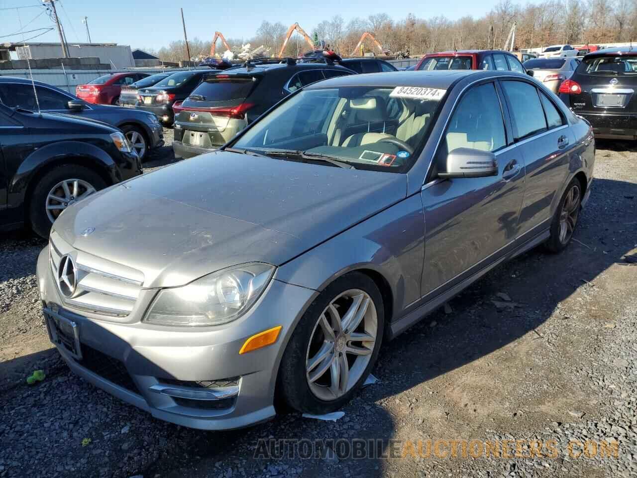 WDDGF8BB2CA692681 MERCEDES-BENZ C-CLASS 2012