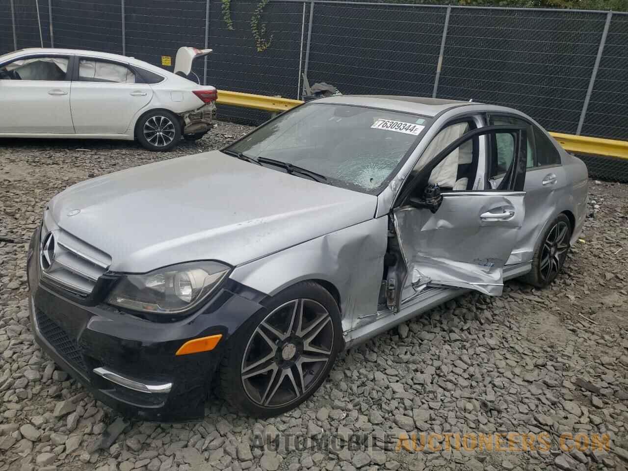 WDDGF8BB3CR207773 MERCEDES-BENZ C-CLASS 2012