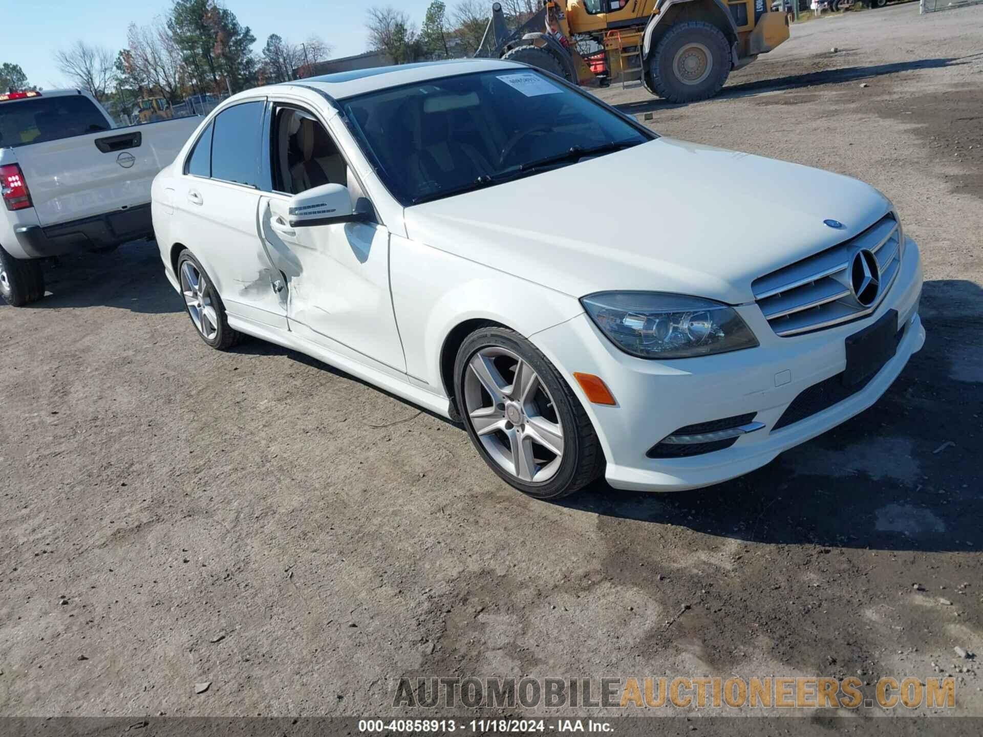 WDDGF8BB6BA501715 MERCEDES-BENZ C 300 2011