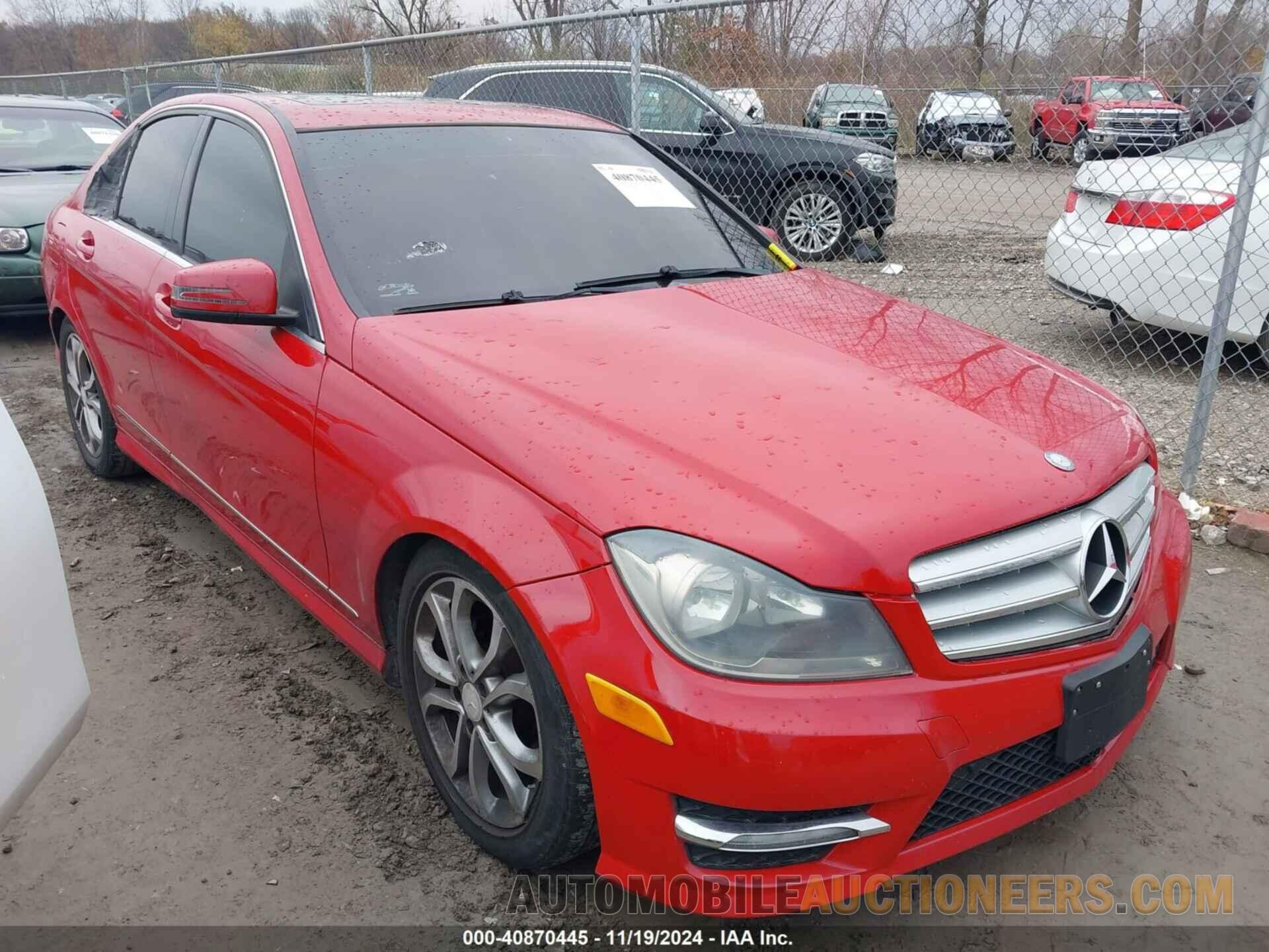 WDDGF8BB6CF919793 MERCEDES-BENZ C 300 2012