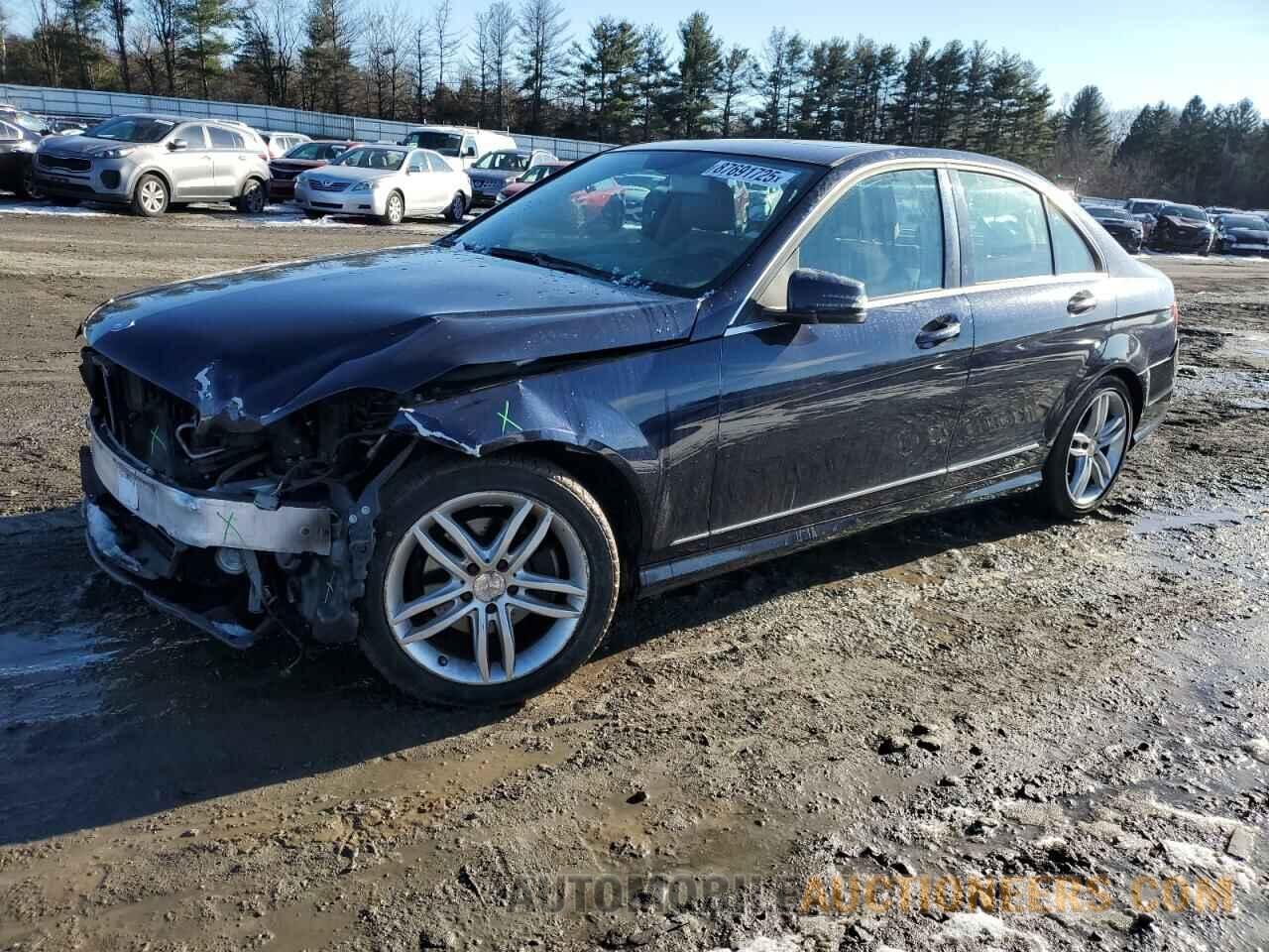 WDDGF8BB7CF877926 MERCEDES-BENZ C-CLASS 2012