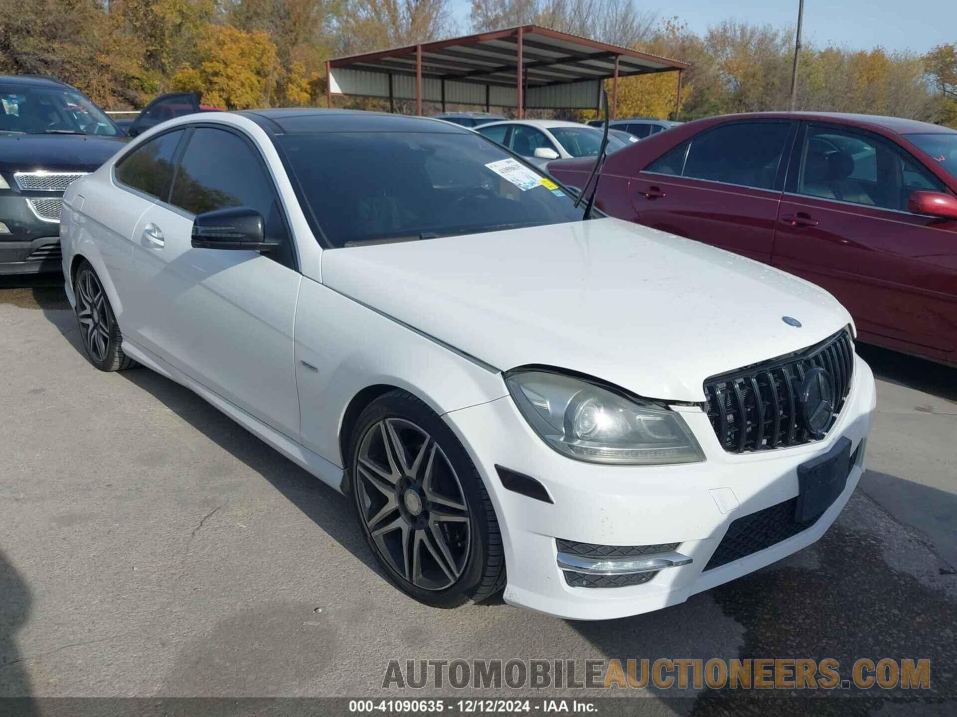 WDDGJ4HB0FG369309 MERCEDES-BENZ C 250 2015