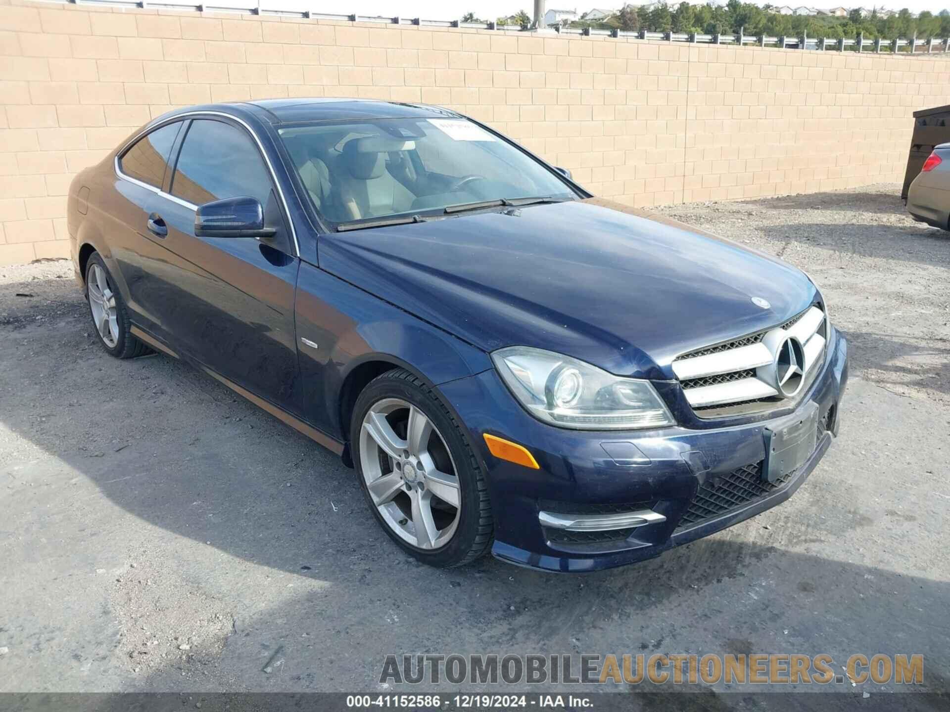 WDDGJ4HB1CF911843 MERCEDES-BENZ C 250 2012