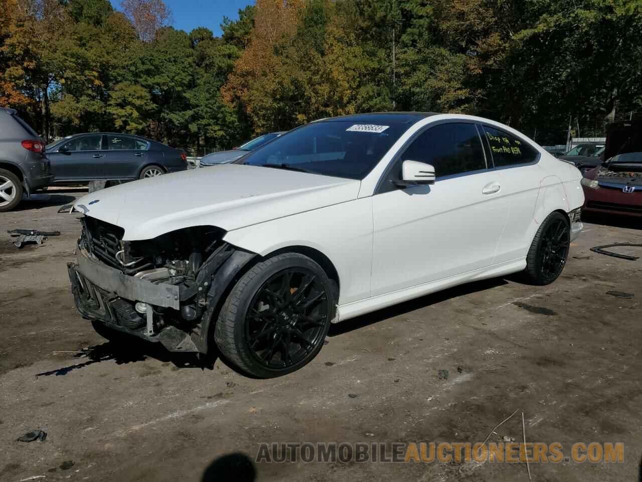 WDDGJ4HB1FG401250 MERCEDES-BENZ C-CLASS 2015