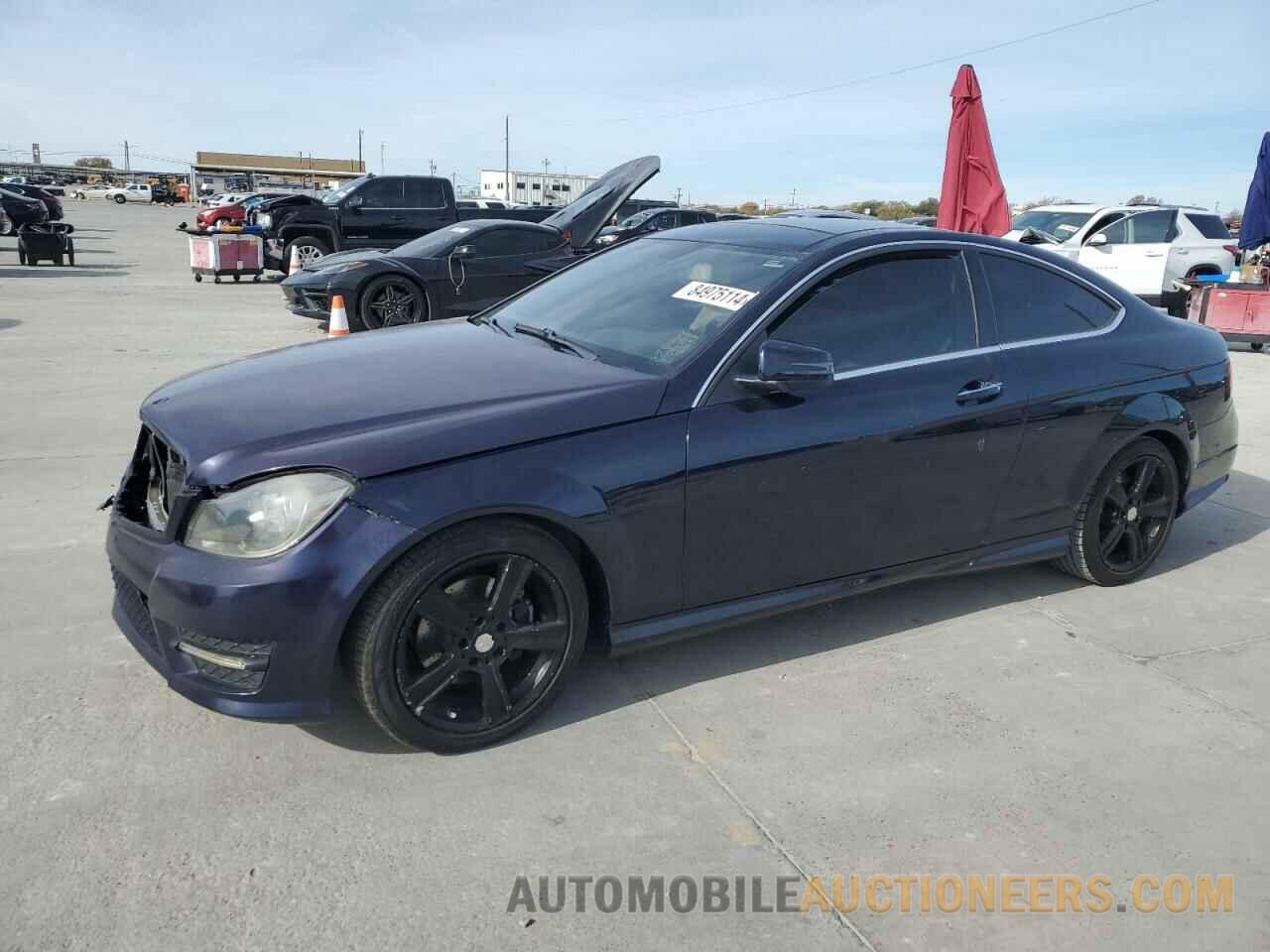 WDDGJ4HB2FG389772 MERCEDES-BENZ C-CLASS 2015