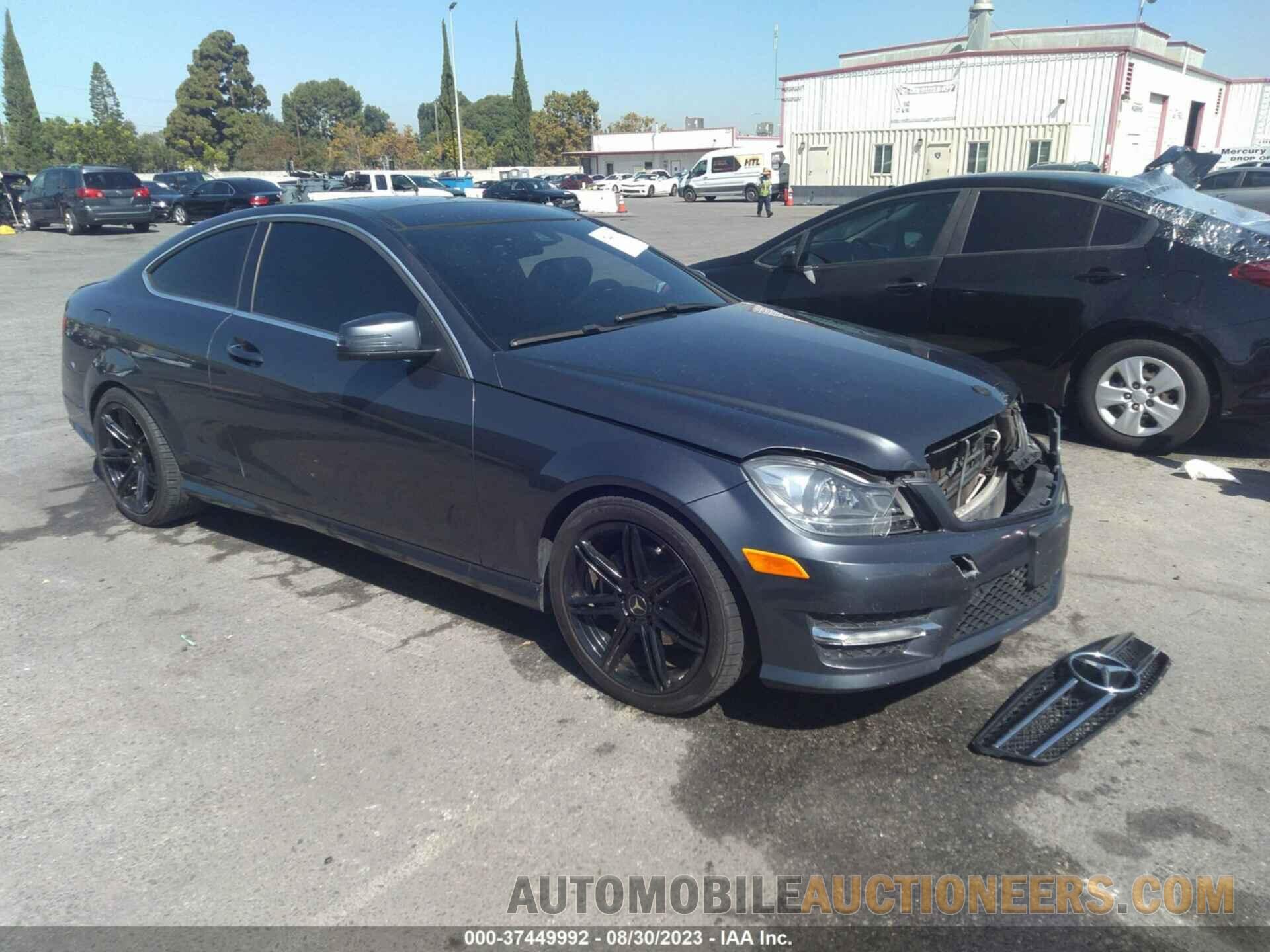 WDDGJ4HB2FG440638 MERCEDES-BENZ C 250 2015