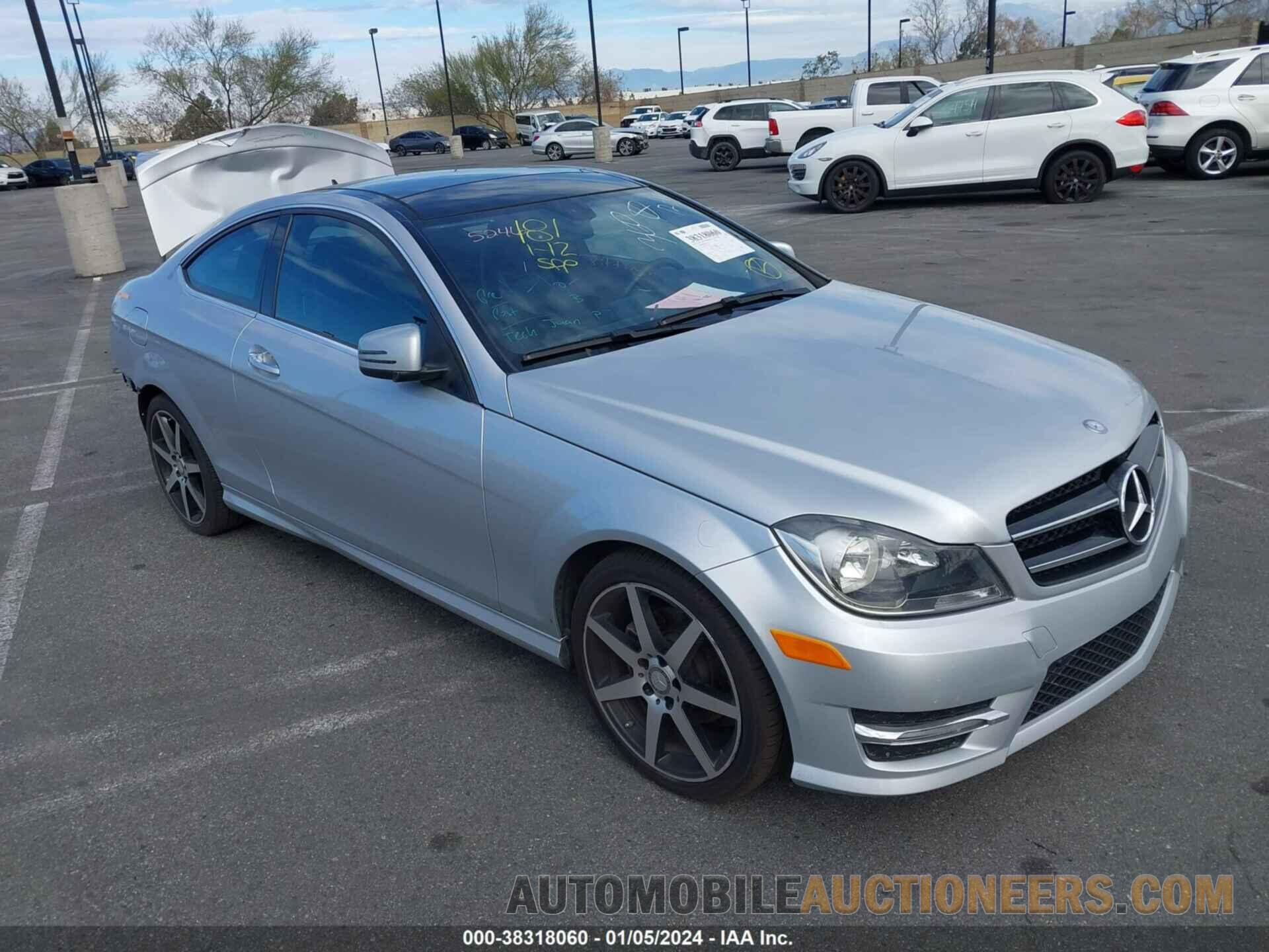 WDDGJ4HB3FG391014 MERCEDES-BENZ C 250 2015