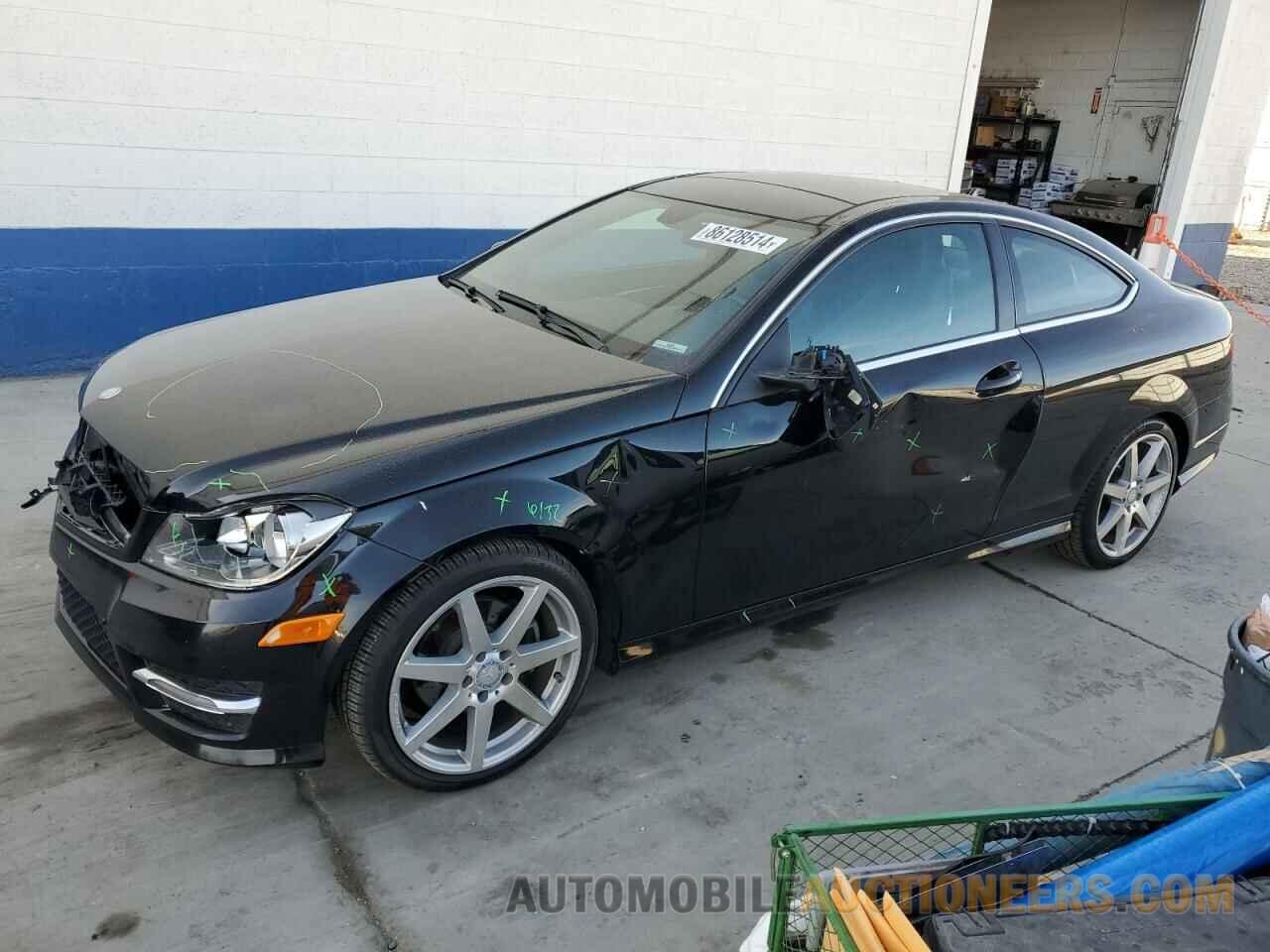 WDDGJ4HB4DG056888 MERCEDES-BENZ C-CLASS 2013