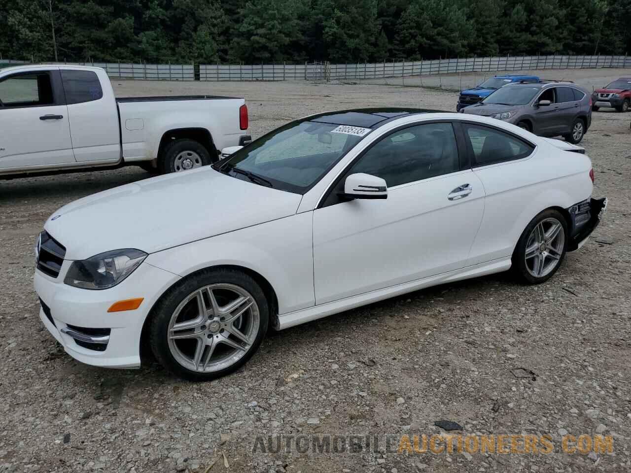 WDDGJ4HB4FG418379 MERCEDES-BENZ C-CLASS 2015