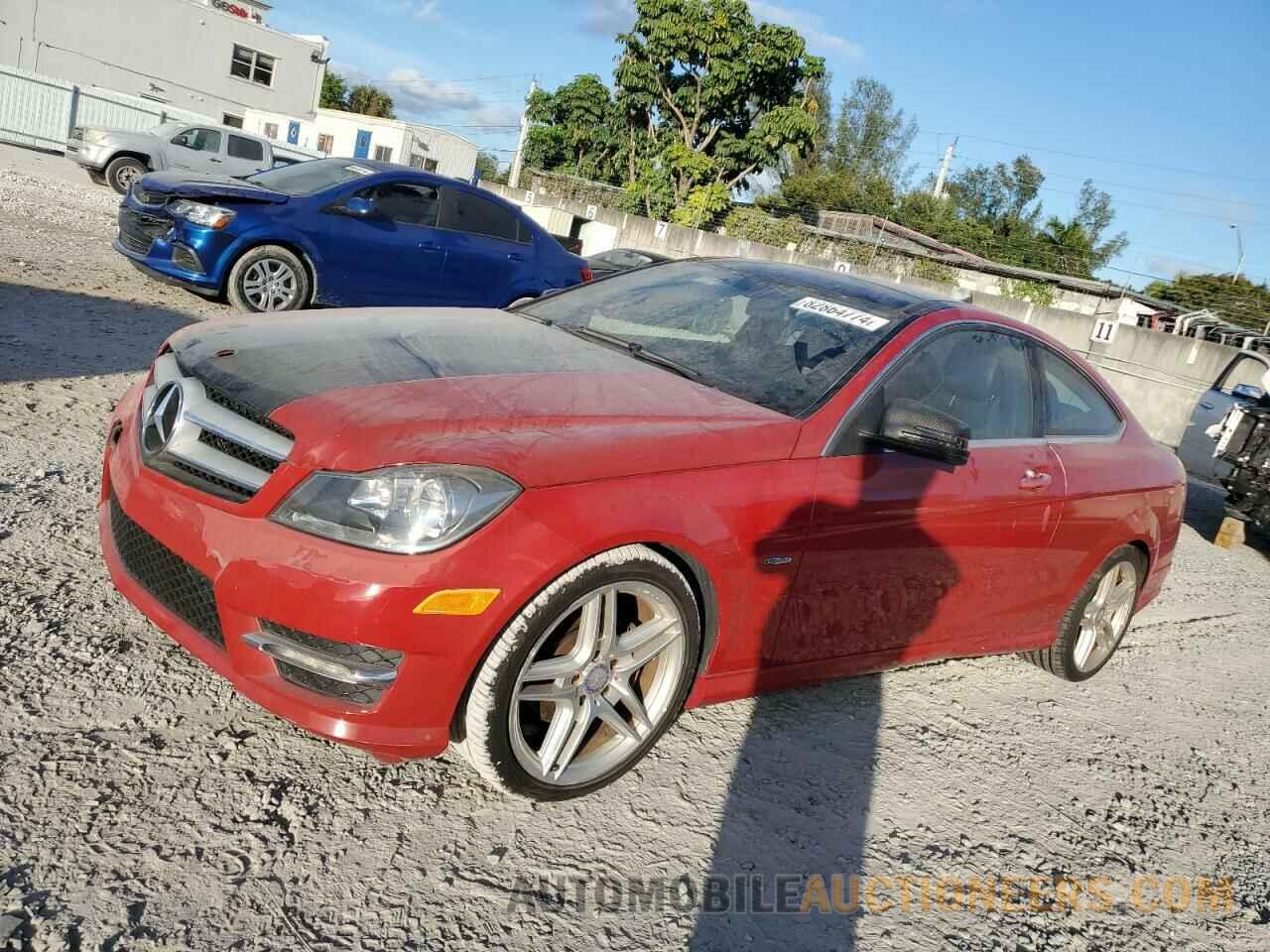 WDDGJ4HB5CF910193 MERCEDES-BENZ C-CLASS 2012