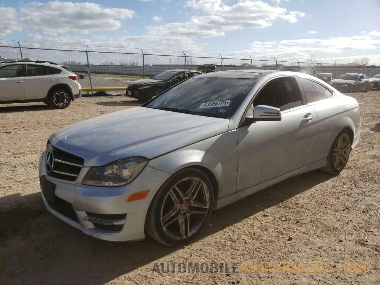 WDDGJ4HB6FG372702 MERCEDES-BENZ C-CLASS 2015