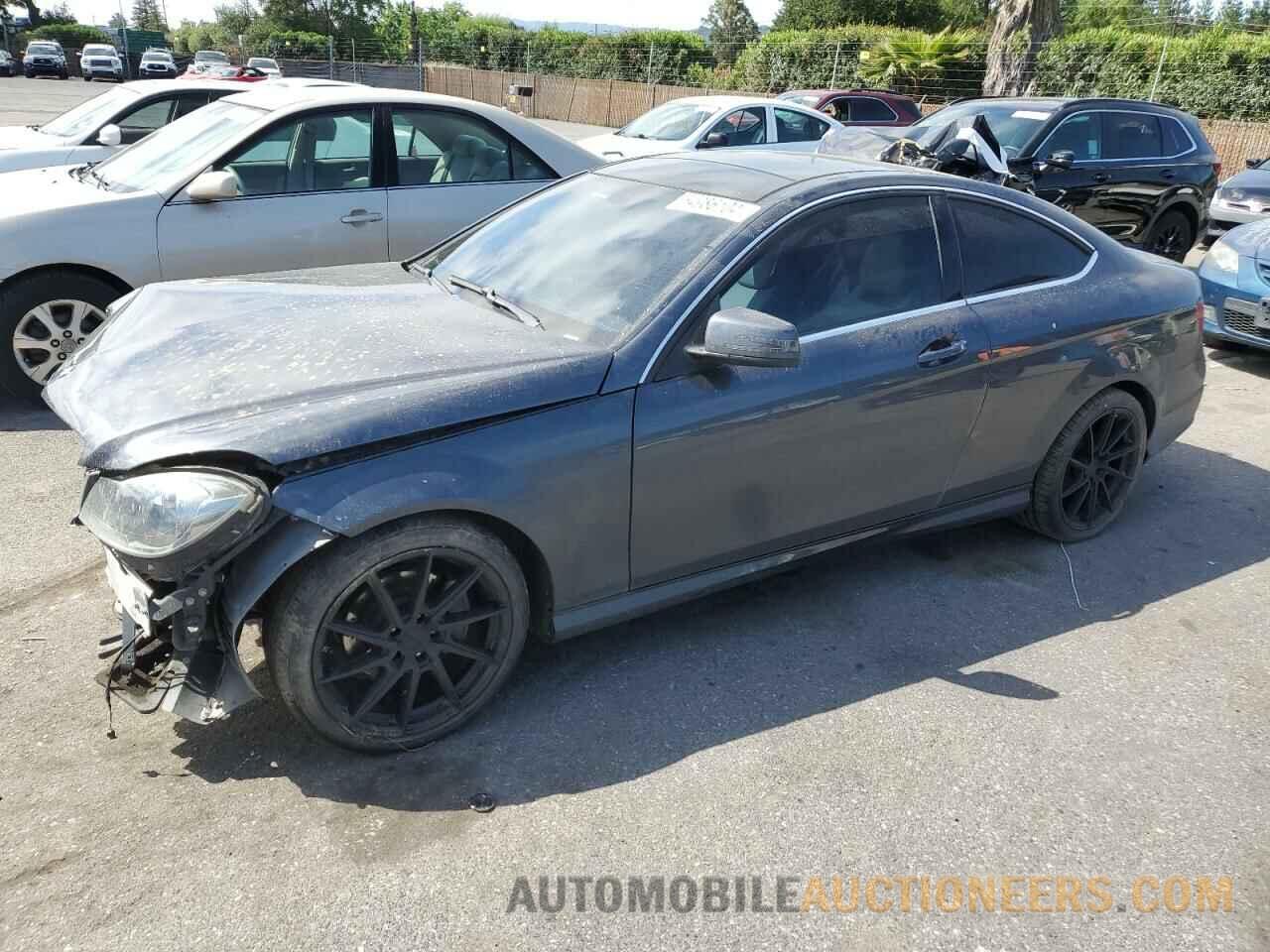 WDDGJ4HB6FG386003 MERCEDES-BENZ C-CLASS 2015