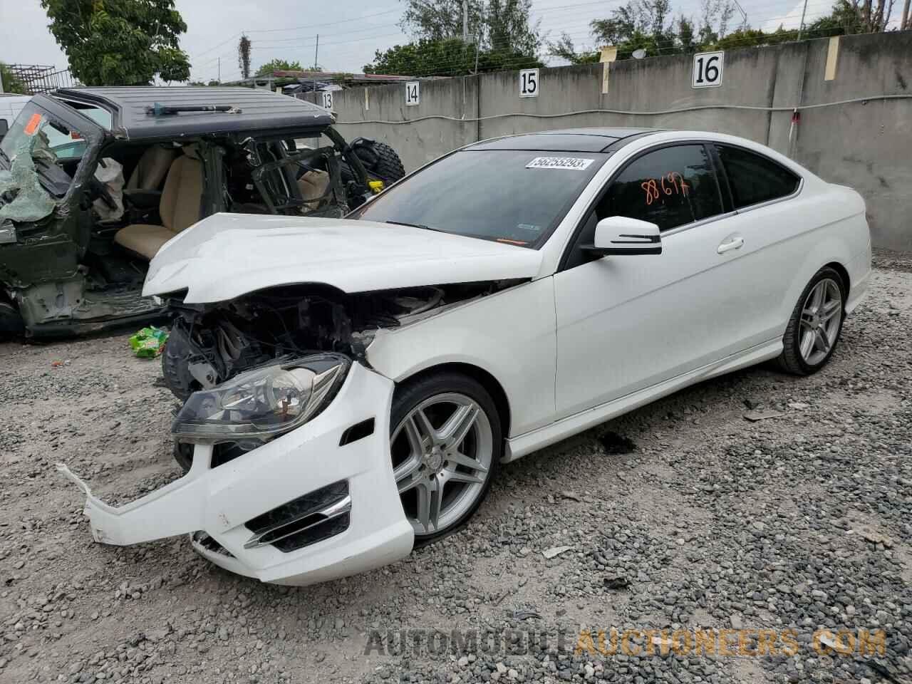 WDDGJ4HB7FG389217 MERCEDES-BENZ C-CLASS 2015