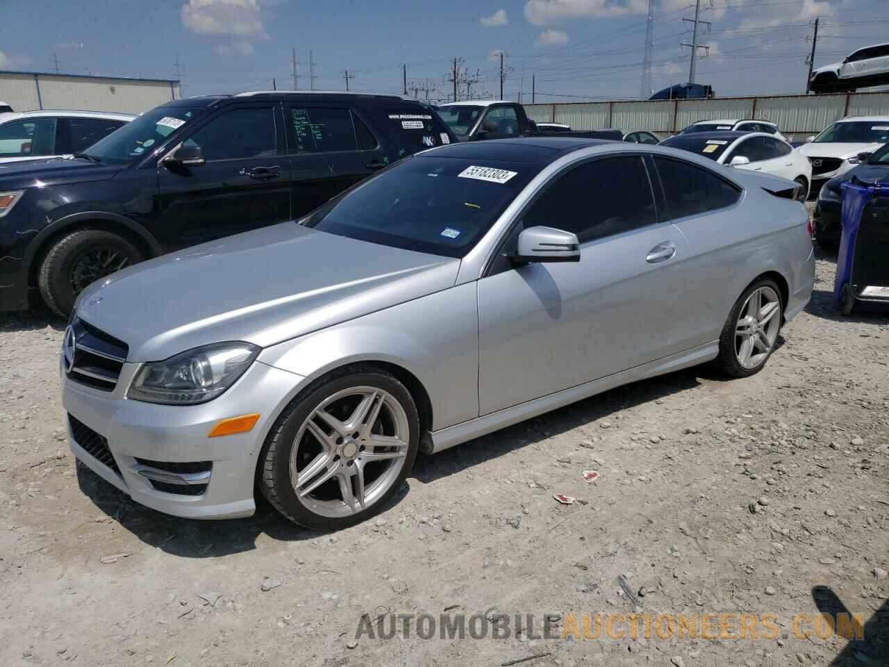 WDDGJ4HB7FG392702 MERCEDES-BENZ C-CLASS 2015