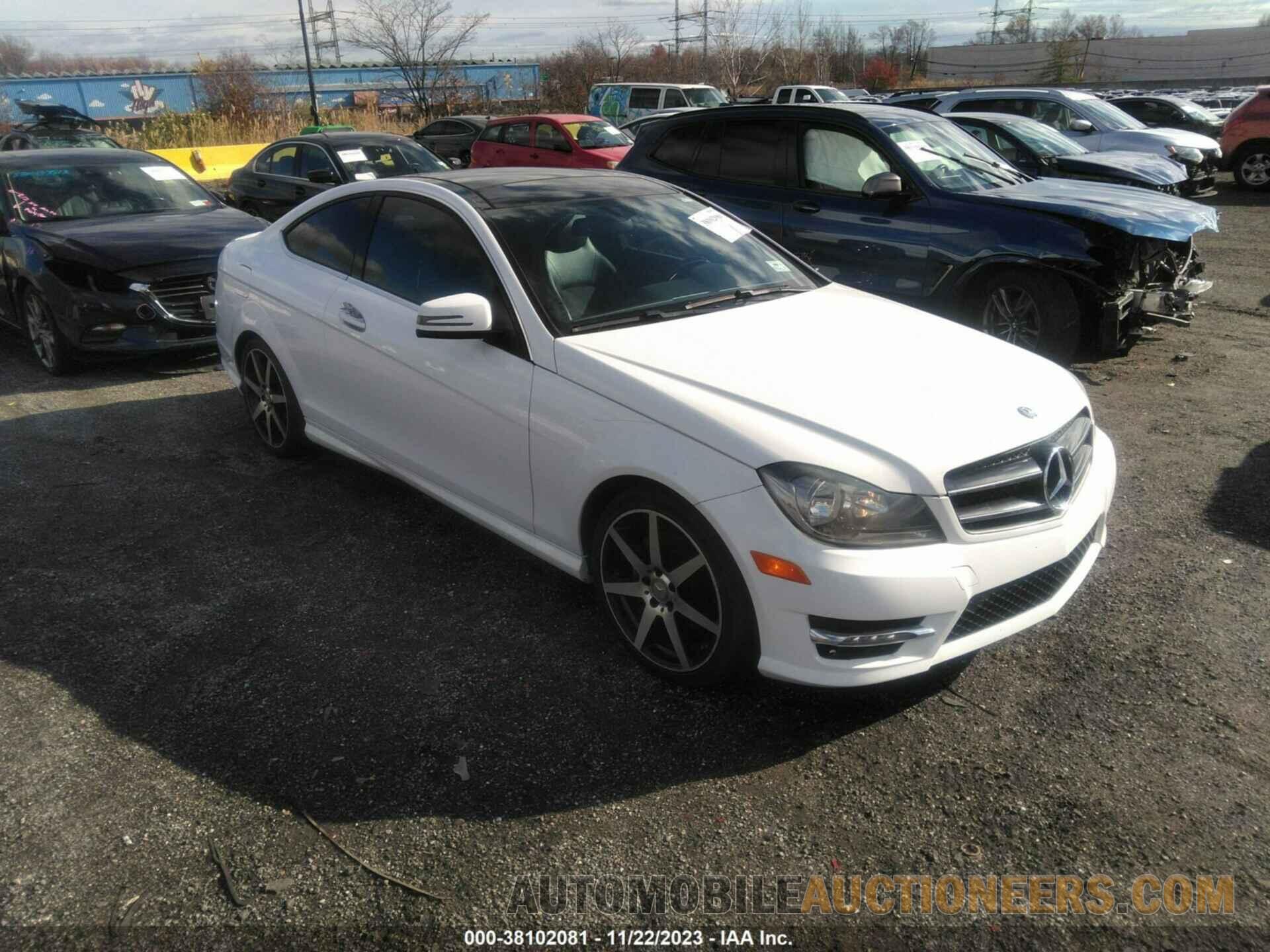 WDDGJ4HB7FG398502 MERCEDES-BENZ C 250 2015