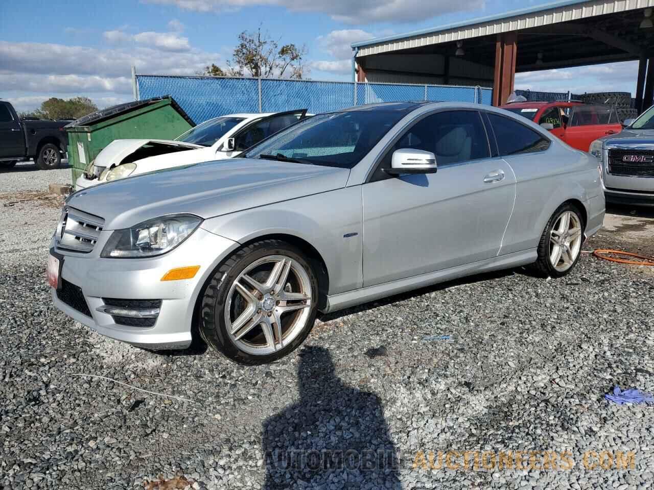 WDDGJ4HB8CF833674 MERCEDES-BENZ C-CLASS 2012