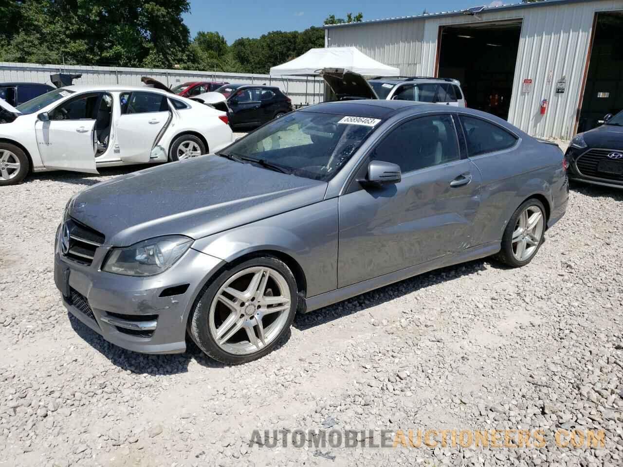 WDDGJ4HB8FG360194 MERCEDES-BENZ C-CLASS 2015