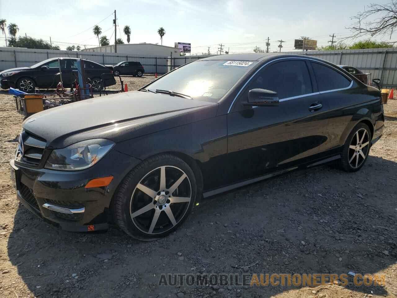 WDDGJ4HB8FG391249 MERCEDES-BENZ C-CLASS 2015