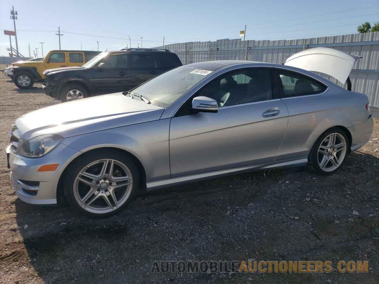 WDDGJ4HBXFG392399 MERCEDES-BENZ C-CLASS 2015