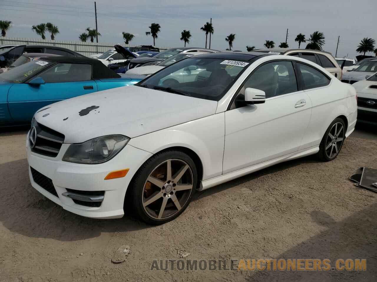 WDDGJ5HB7FG327872 MERCEDES-BENZ C-CLASS 2015