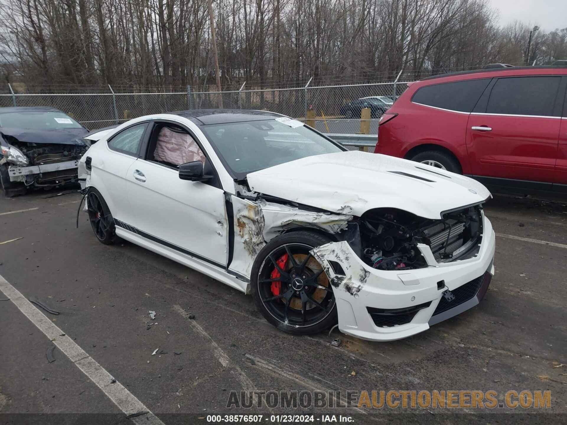 WDDGJ7HB1FG349488 MERCEDES-BENZ C 63 AMG 2015