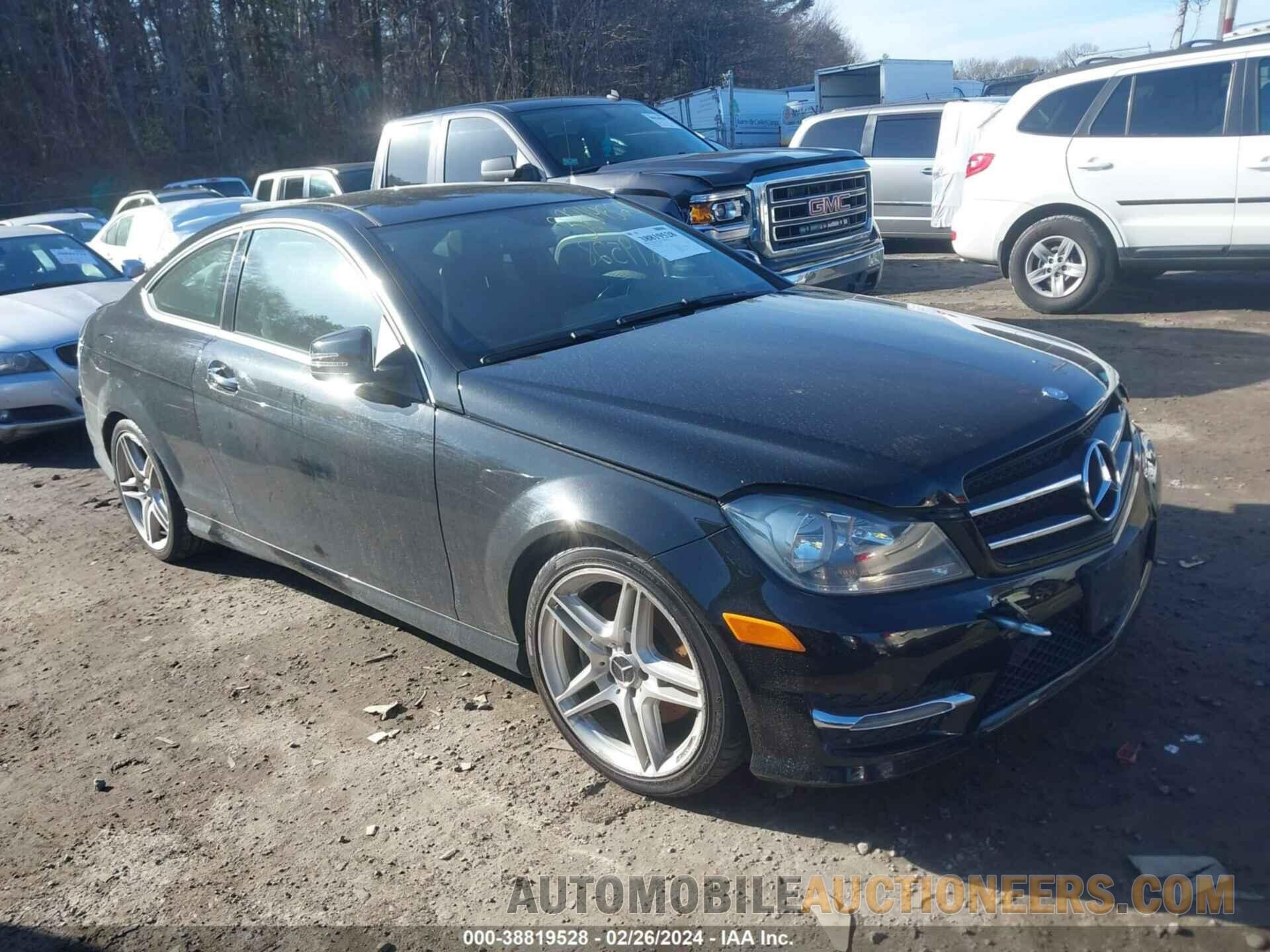 WDDGJ8JB0FG389934 MERCEDES-BENZ C 350 2015