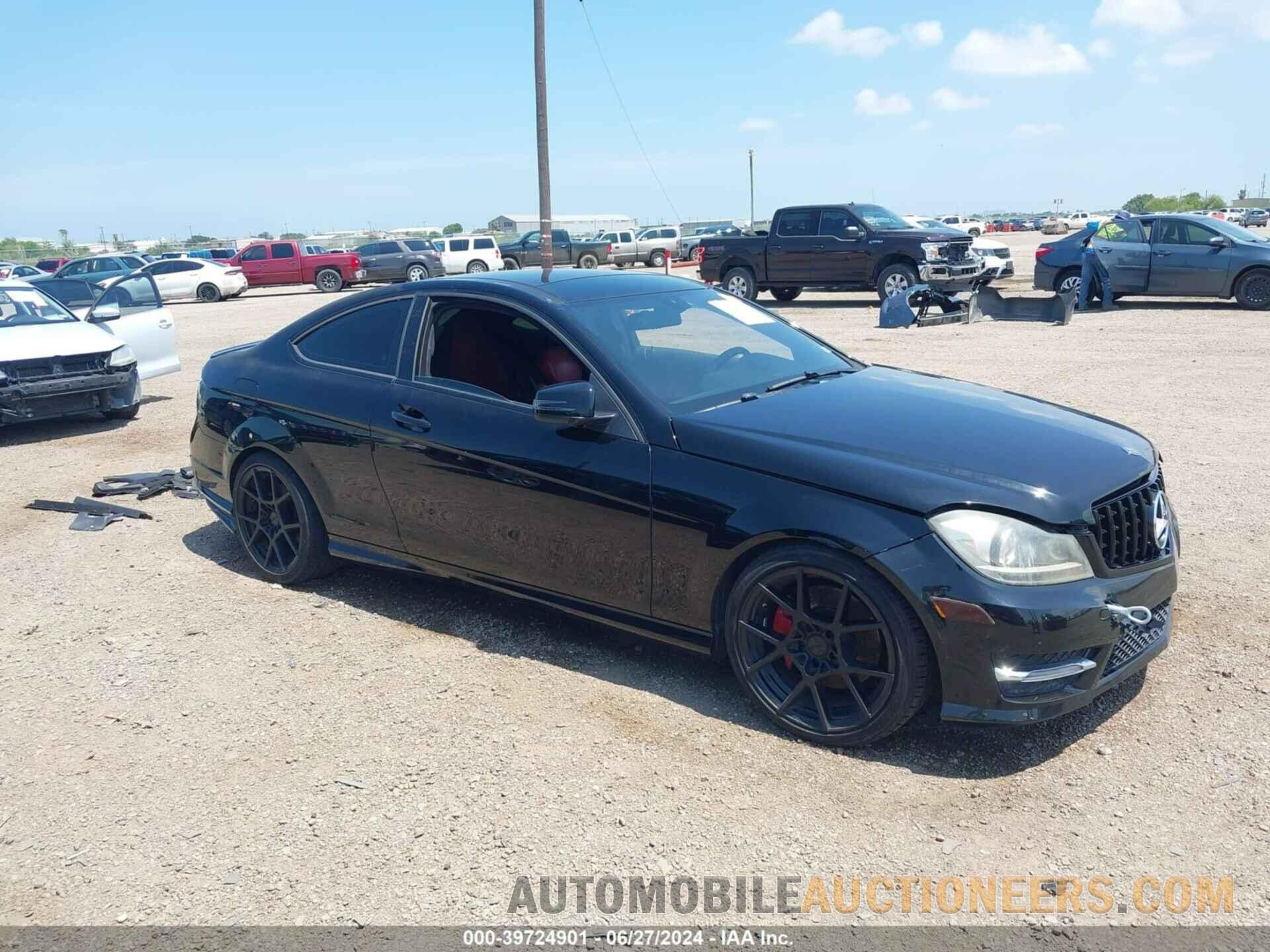 WDDGJ8JB1FG372446 MERCEDES-BENZ C 350 2015