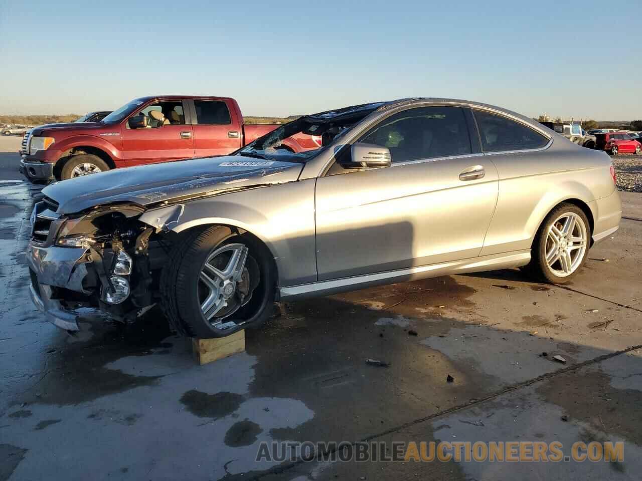 WDDGJ8JB5EG174631 MERCEDES-BENZ C-CLASS 2014