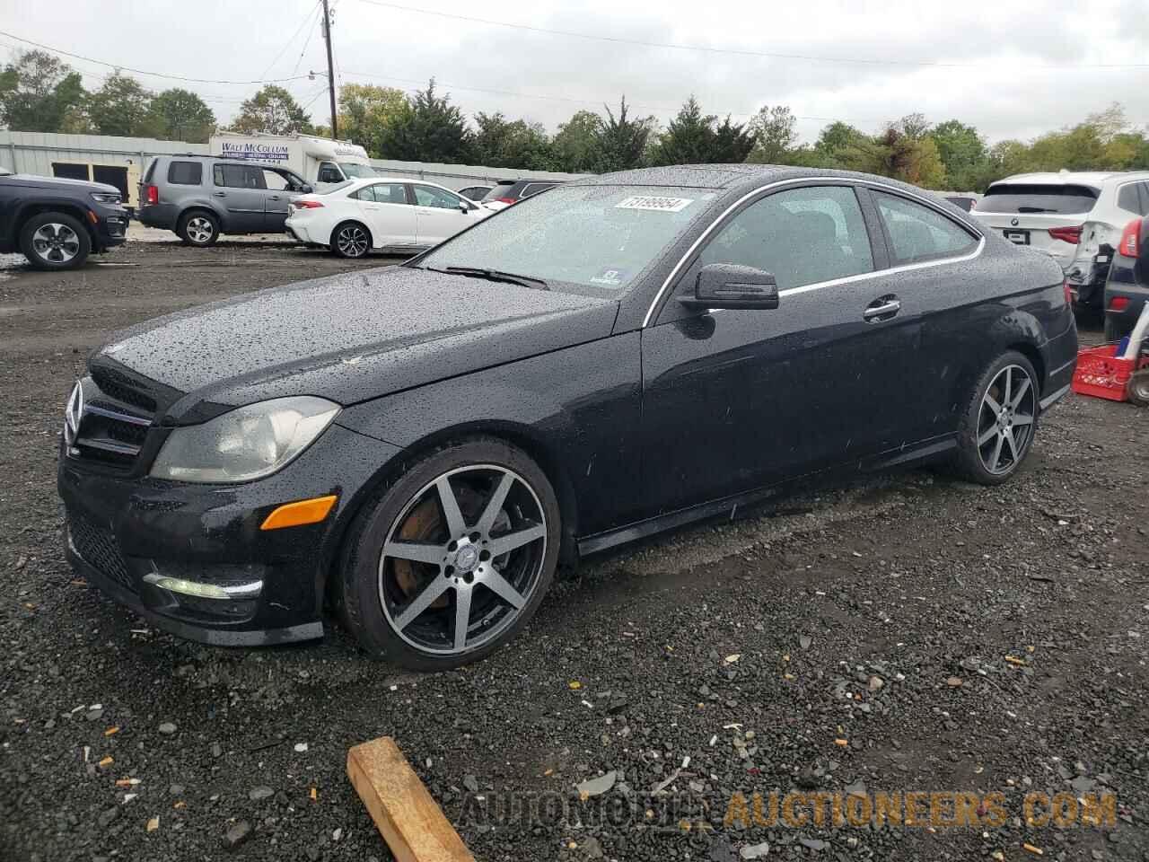 WDDGJ8JB5FG367167 MERCEDES-BENZ C-CLASS 2015