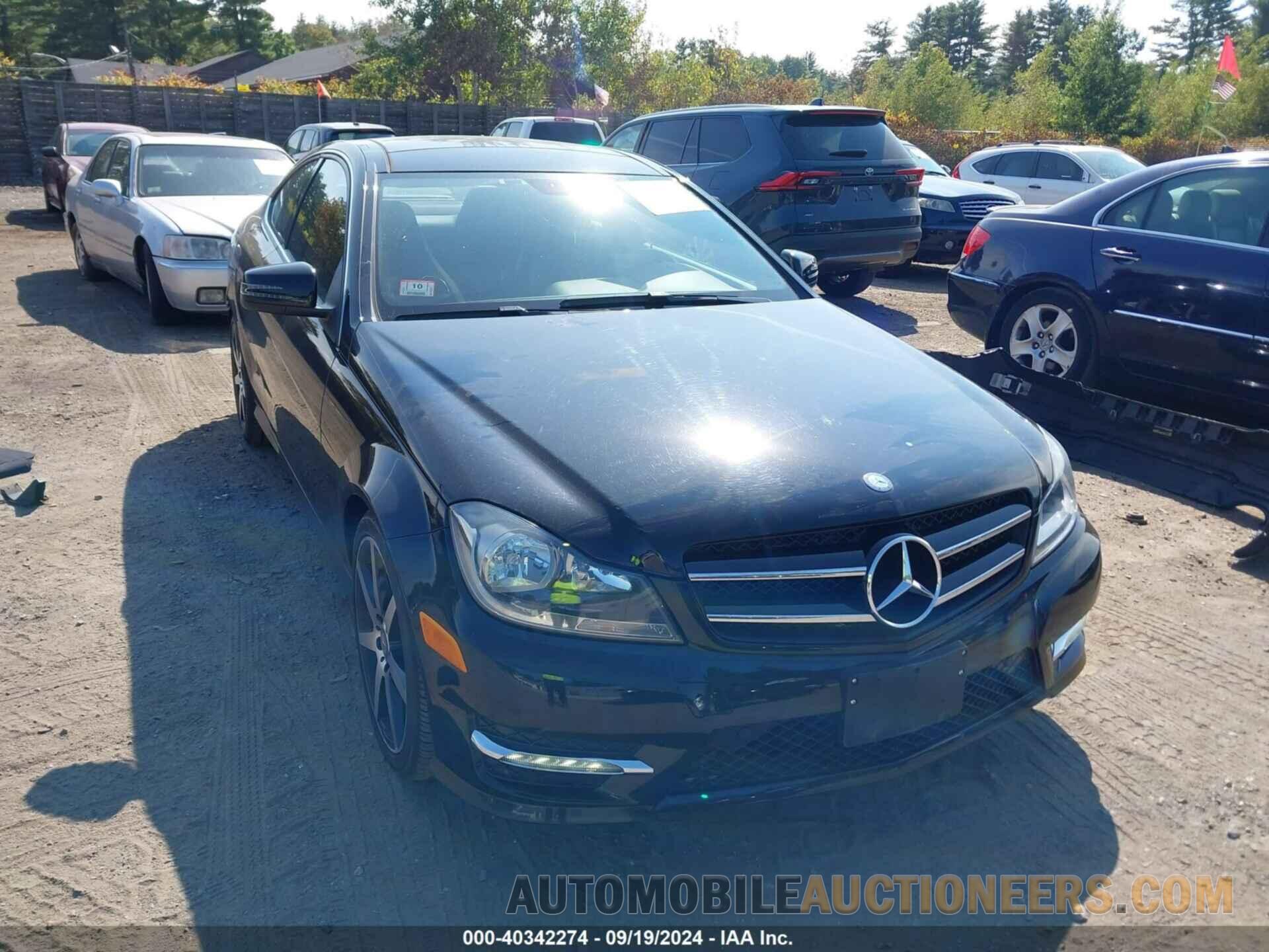 WDDGJ8JB5FG430560 MERCEDES-BENZ C 350 2015